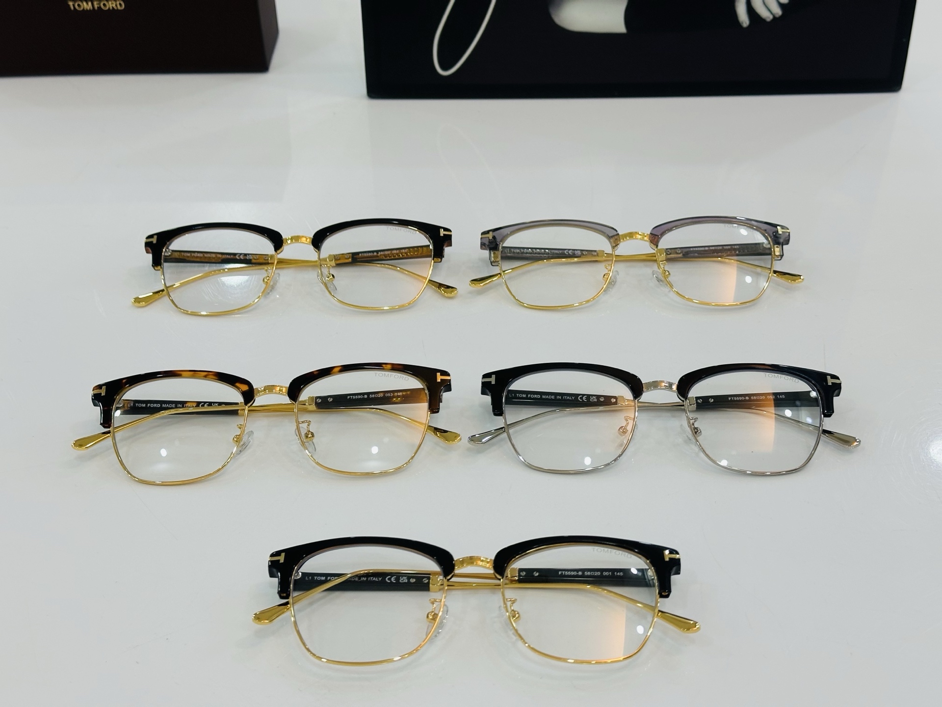 TOM FOR* 汤姆家 FT5590-B Size：58口20-145 C酷帅眼镜男女同款 经典大气 