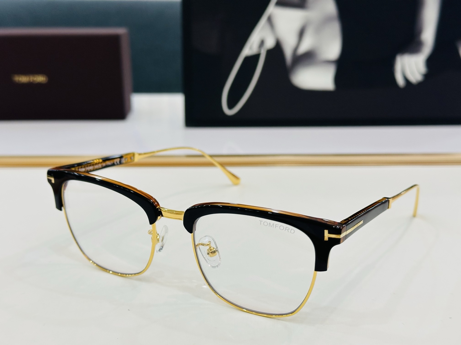 TOM FOR* 汤姆家 FT5590-B Size：58口20-145 C酷帅眼镜男女同款 经典大气 