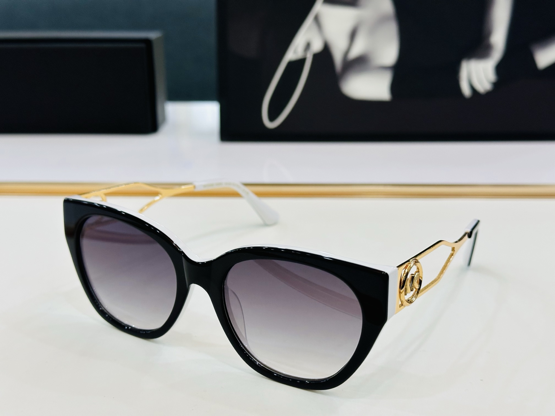 MICHAEL KORS MK2154  SIZE：54口19-140 官网款太阳镜 J太阳镜 