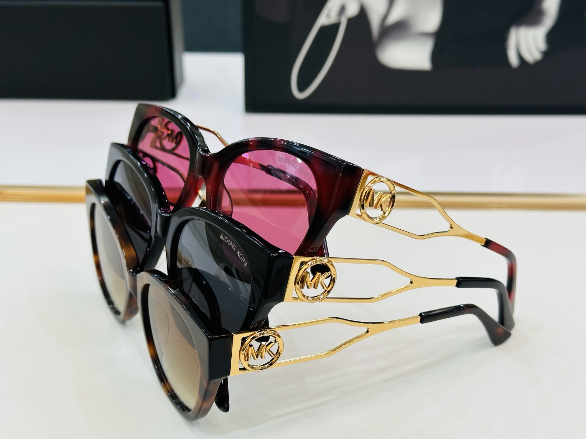 MICHAEL KORS MK2154  SIZE：54口19-140 官网款太阳镜 J太阳镜 