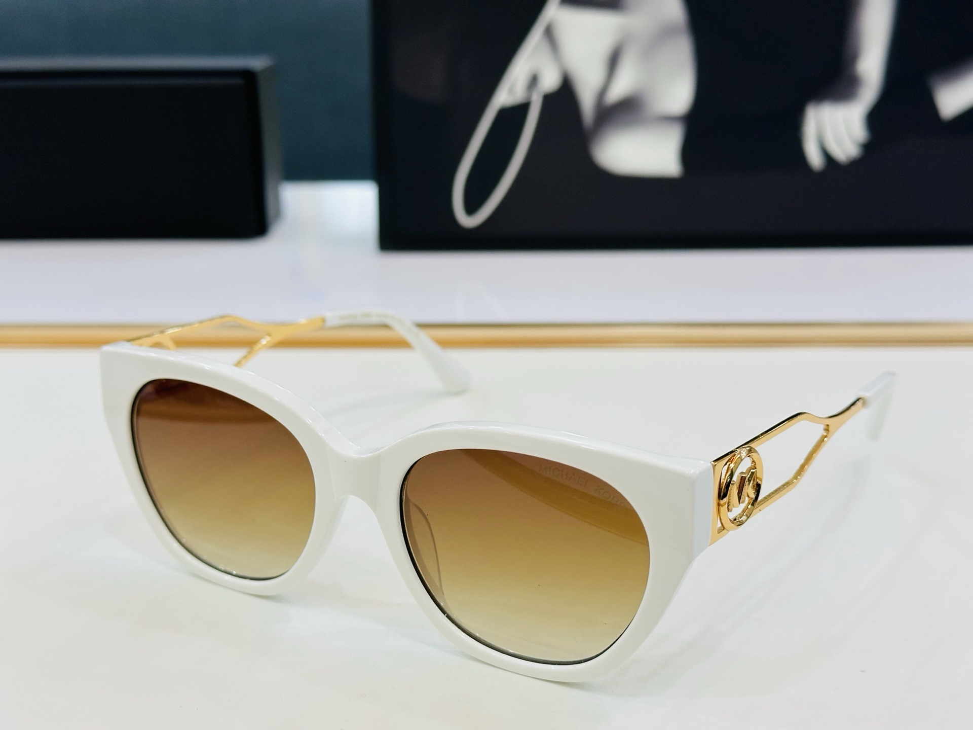 MICHAEL KORS MK2154  SIZE：54口19-140 官网款太阳镜 J太阳镜 