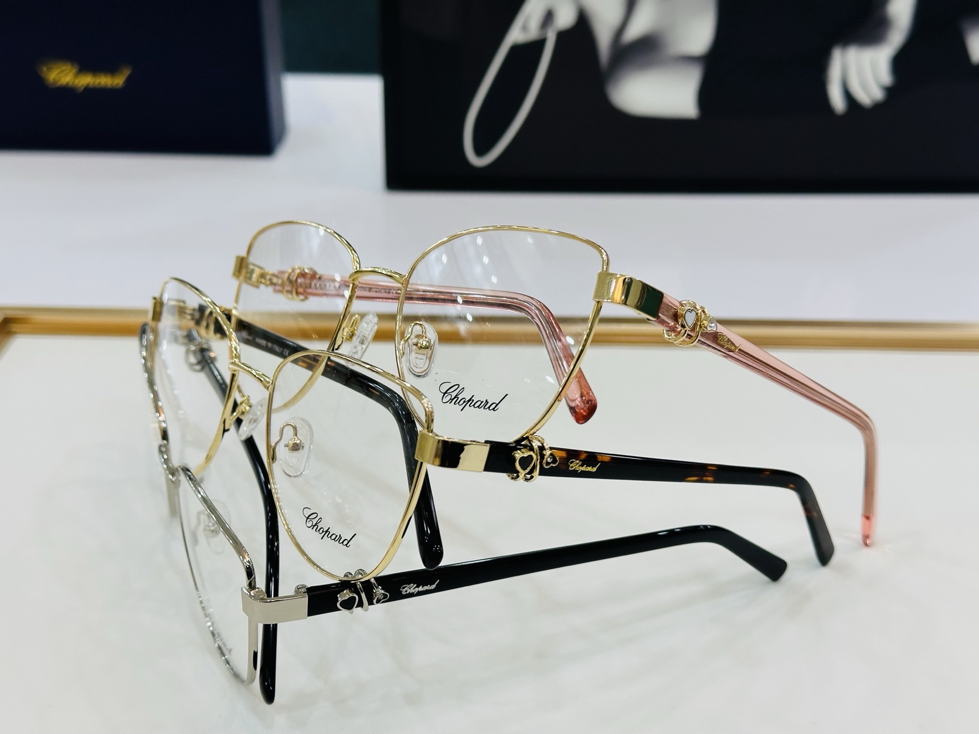 🆕 肖家 精美别致 VCHF661J 👍👍Size：54口18-140  高端框架光学眼镜呲牙 每色都是