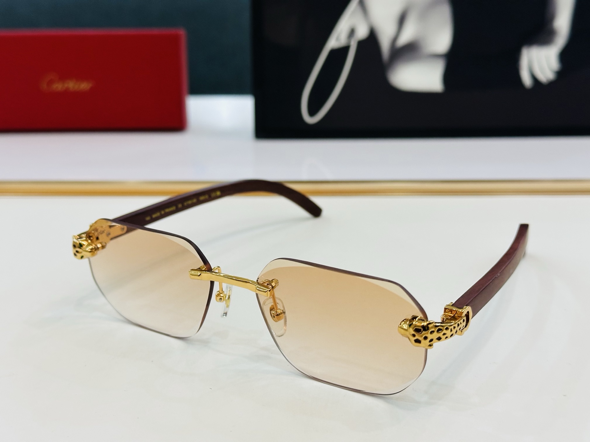 新款 Cartier 卡家 MODEL CT0614S Size：59口18-143 高品质 品牌标志性