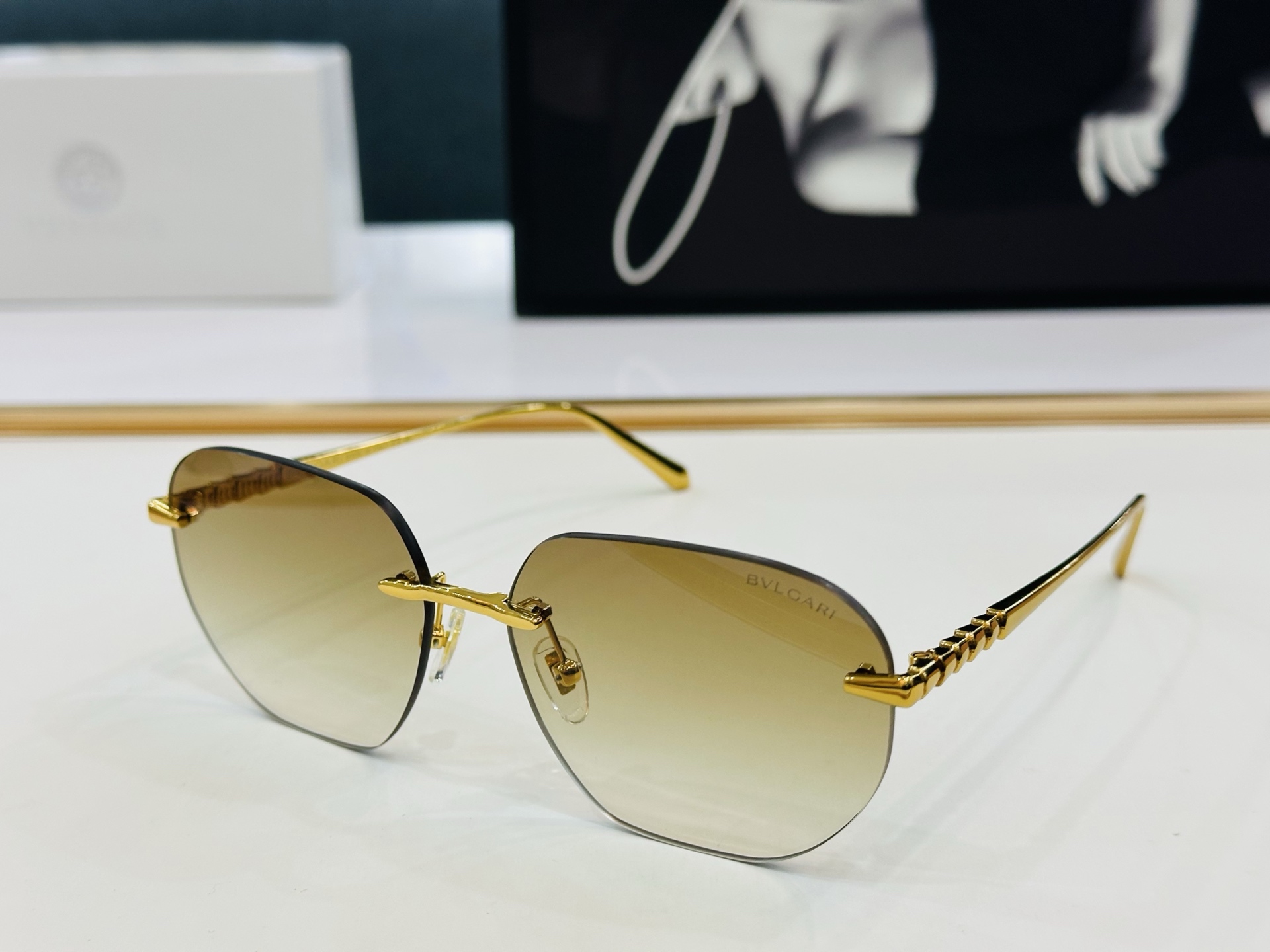 🆕款 官网同售 宝格家 BV40089 👍 Size ：60口16-145  绝对要买😎品质非常完美 q