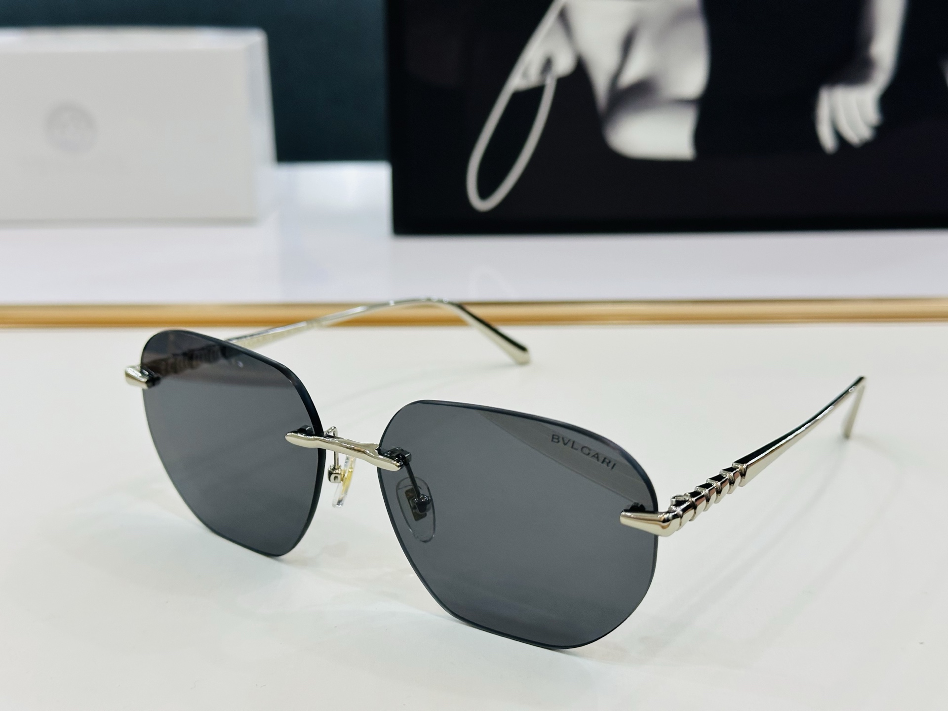 🆕款 官网同售 宝格家 BV40089 👍 Size ：60口16-145  绝对要买😎品质非常完美 q