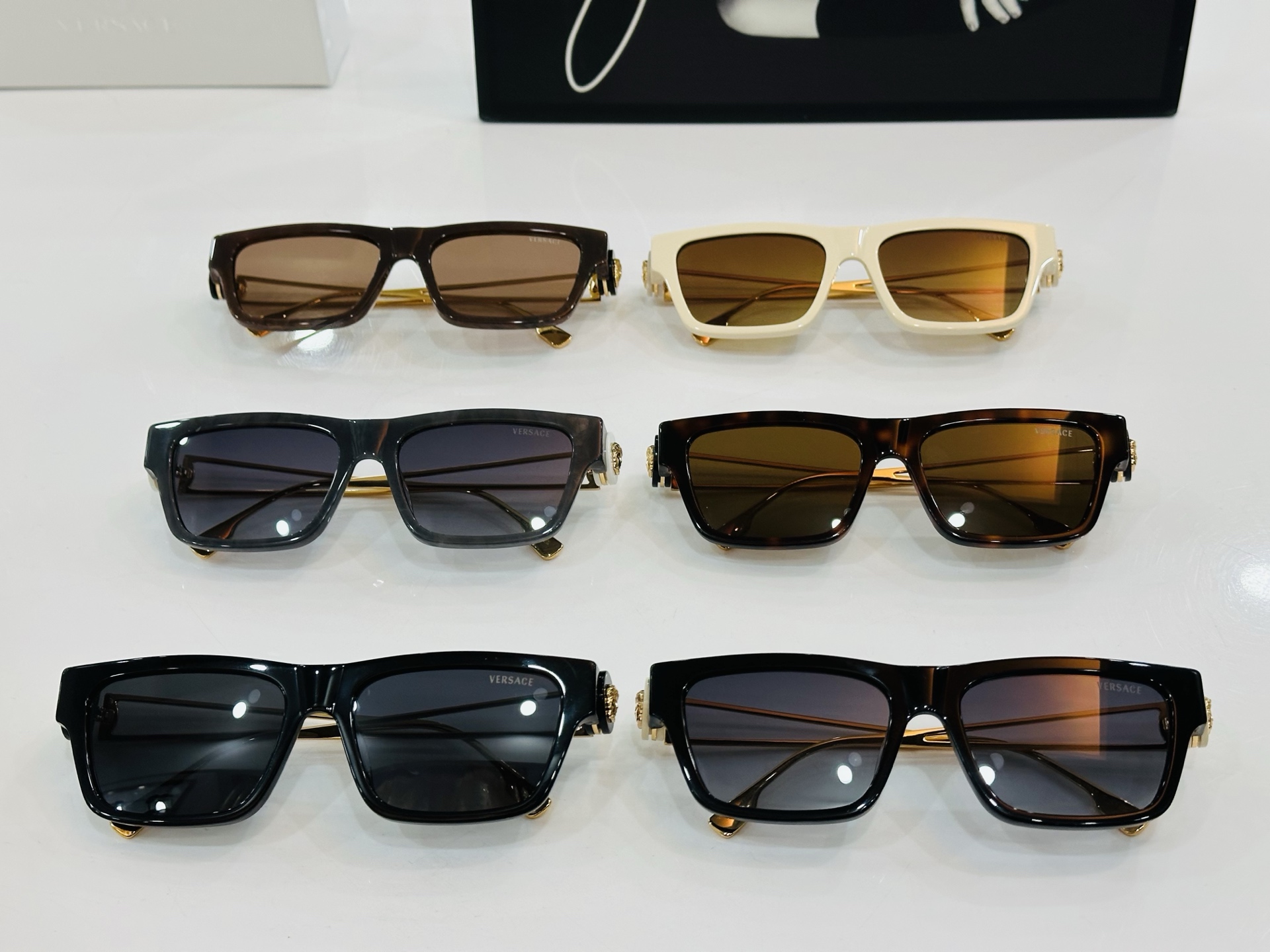 🎉🎉范思家 VERSACE✨MOD：VE3359 Size：55口17-135 ✨q有范 