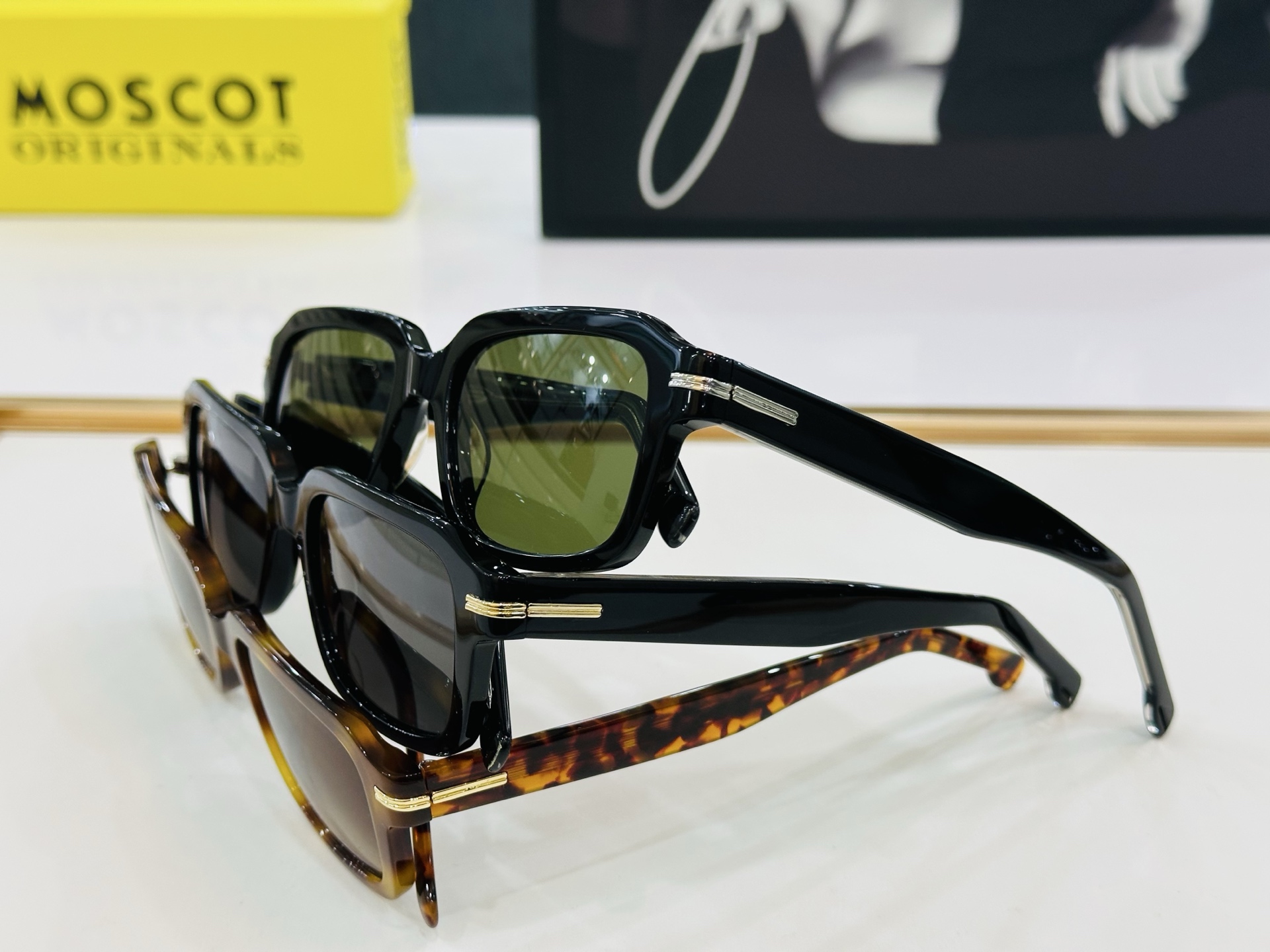 BOSS 1596/S Size：53口19-145 太阳眼镜 🕶🕶💋💋👣👣  高品质 不挑脸 懂货的来