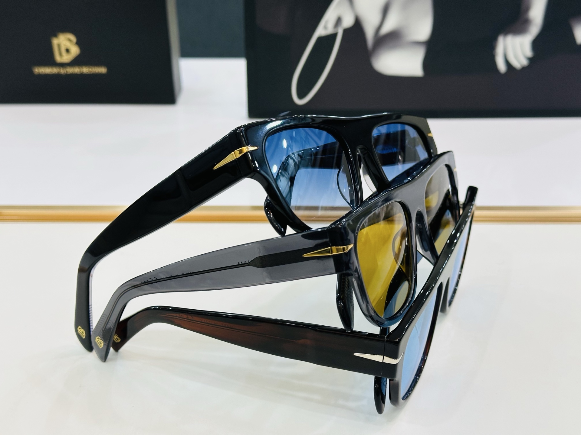🆕 DB7044/S   Size：54口20-145     🌞🌞🇺🇸永不过时 时尚个性款 XL色🇬🇧