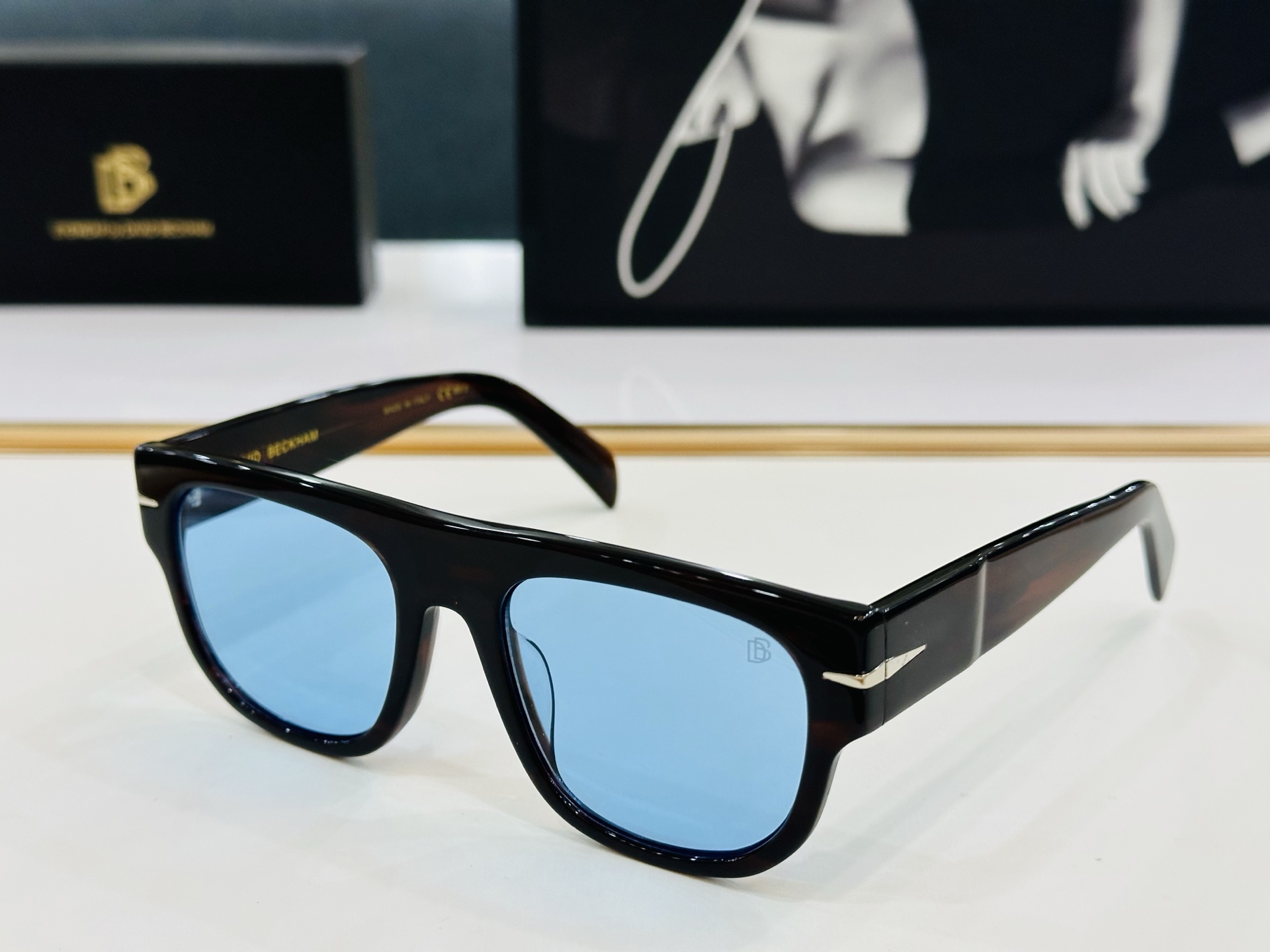 🆕 DB7044/S   Size：54口20-145     🌞🌞🇺🇸永不过时 时尚个性款 XL色🇬🇧