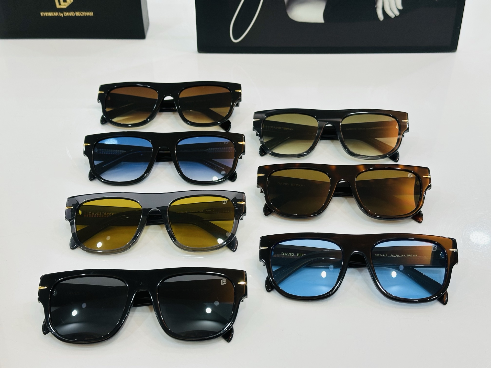 🆕 DB7044/S   Size：54口20-145     🌞🌞🇺🇸永不过时 时尚个性款 XL色🇬🇧