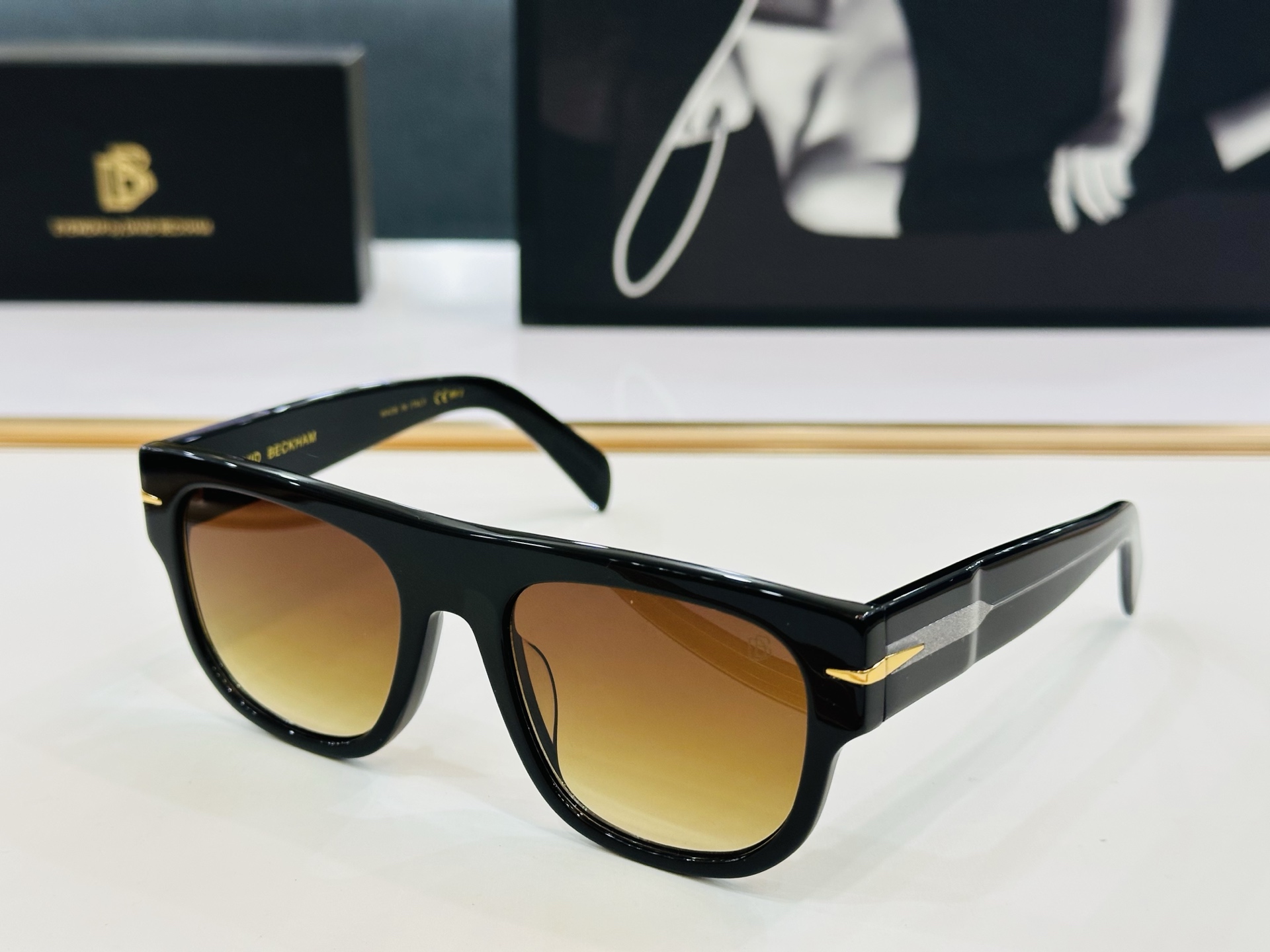 🆕 DB7044/S   Size：54口20-145     🌞🌞🇺🇸永不过时 时尚个性款 XL色🇬🇧