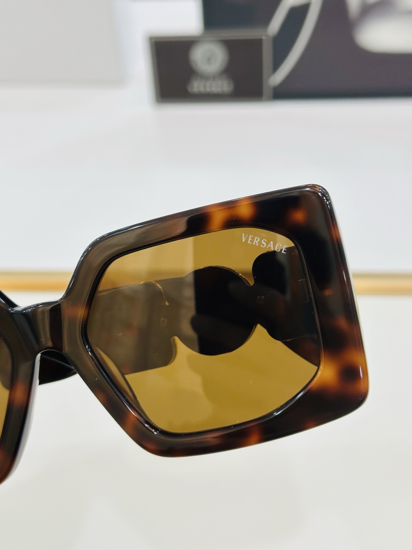 🎉🎉范思家 VERSACE✨MOD：VE6786 Size：55口19-148 ✨D有范 
