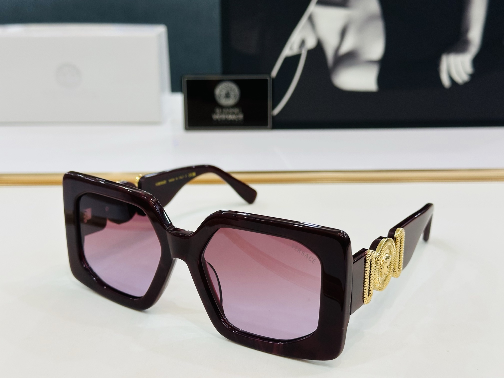 🎉🎉范思家 VERSACE✨MOD：VE6786 Size：55口19-148 ✨D有范 