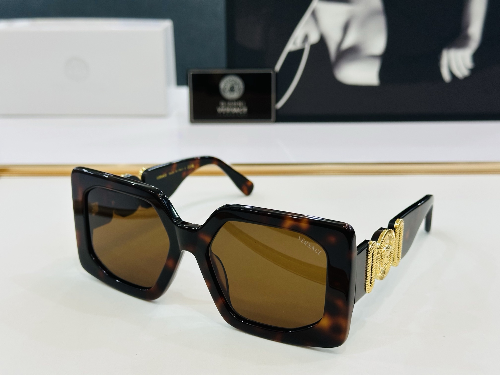 🎉🎉范思家 VERSACE✨MOD：VE6786 Size：55口19-148 ✨D有范 