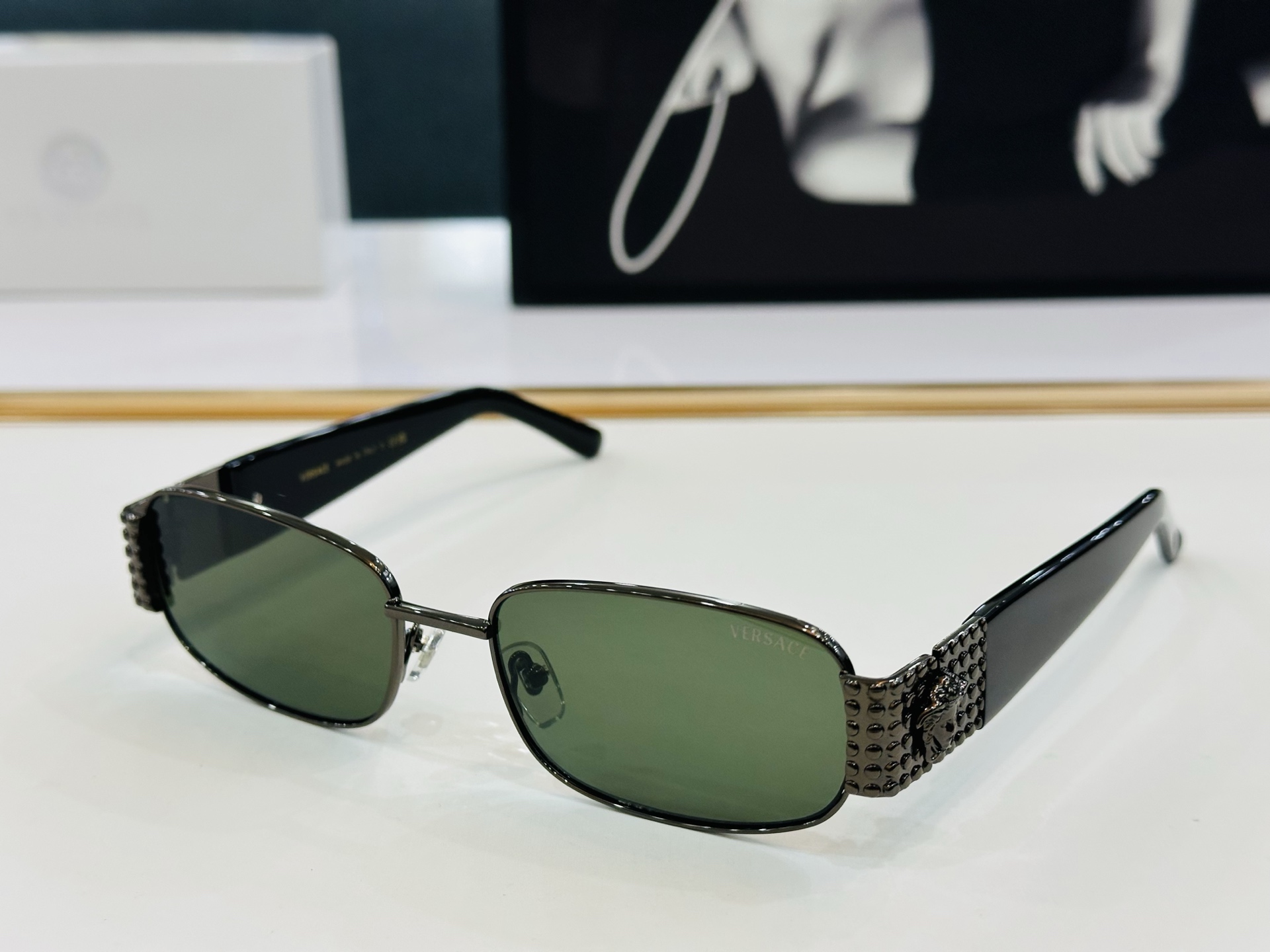 🎉🎉范思家 VERSACE✨MODX39 Size：57口18-140 ✨b有范 