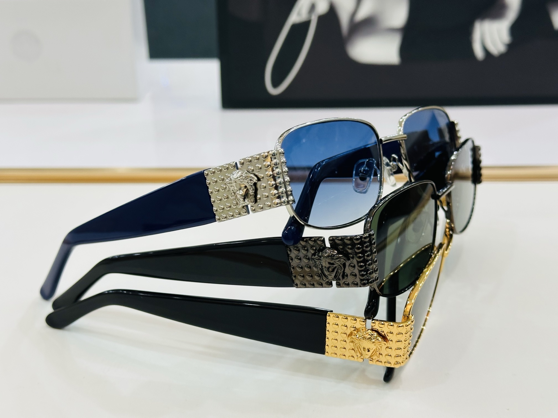 🎉🎉范思家 VERSACE✨MODX39 Size：57口18-140 ✨b有范 