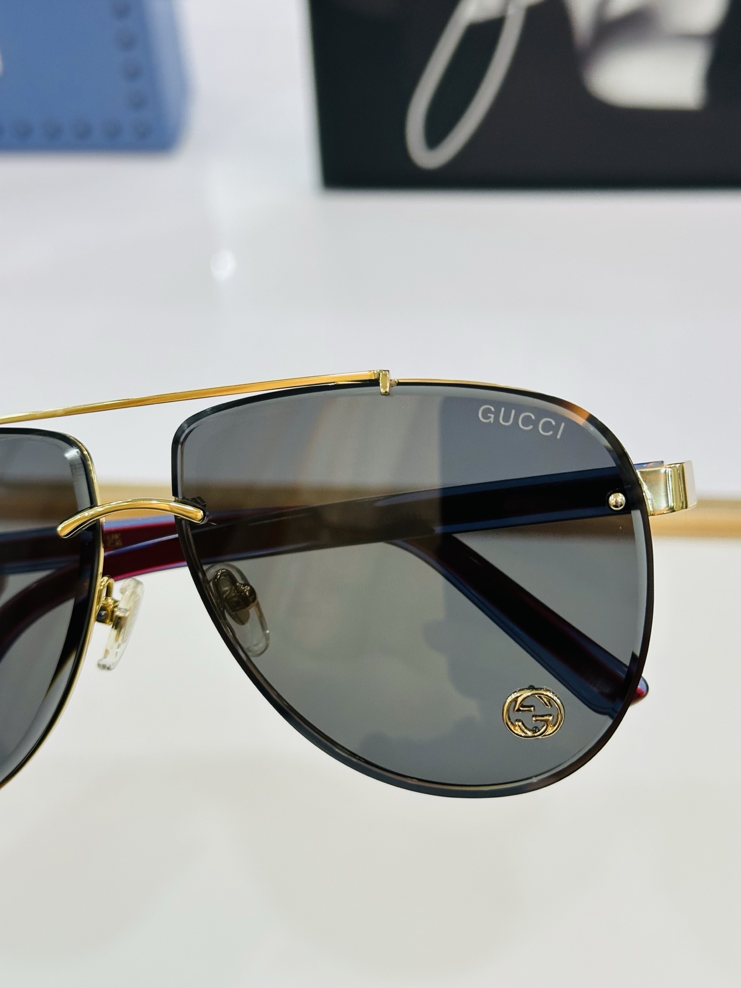 GUCC* 古家 GG1418S 🐝🐝系列 Size：64口12-145 🍁🍁 q超绝品质太阳镜 。