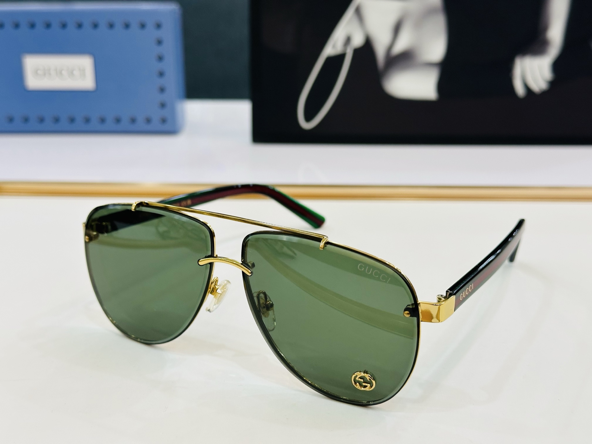 GUCC* 古家 GG1418S 🐝🐝系列 Size：64口12-145 🍁🍁 q超绝品质太阳镜 。