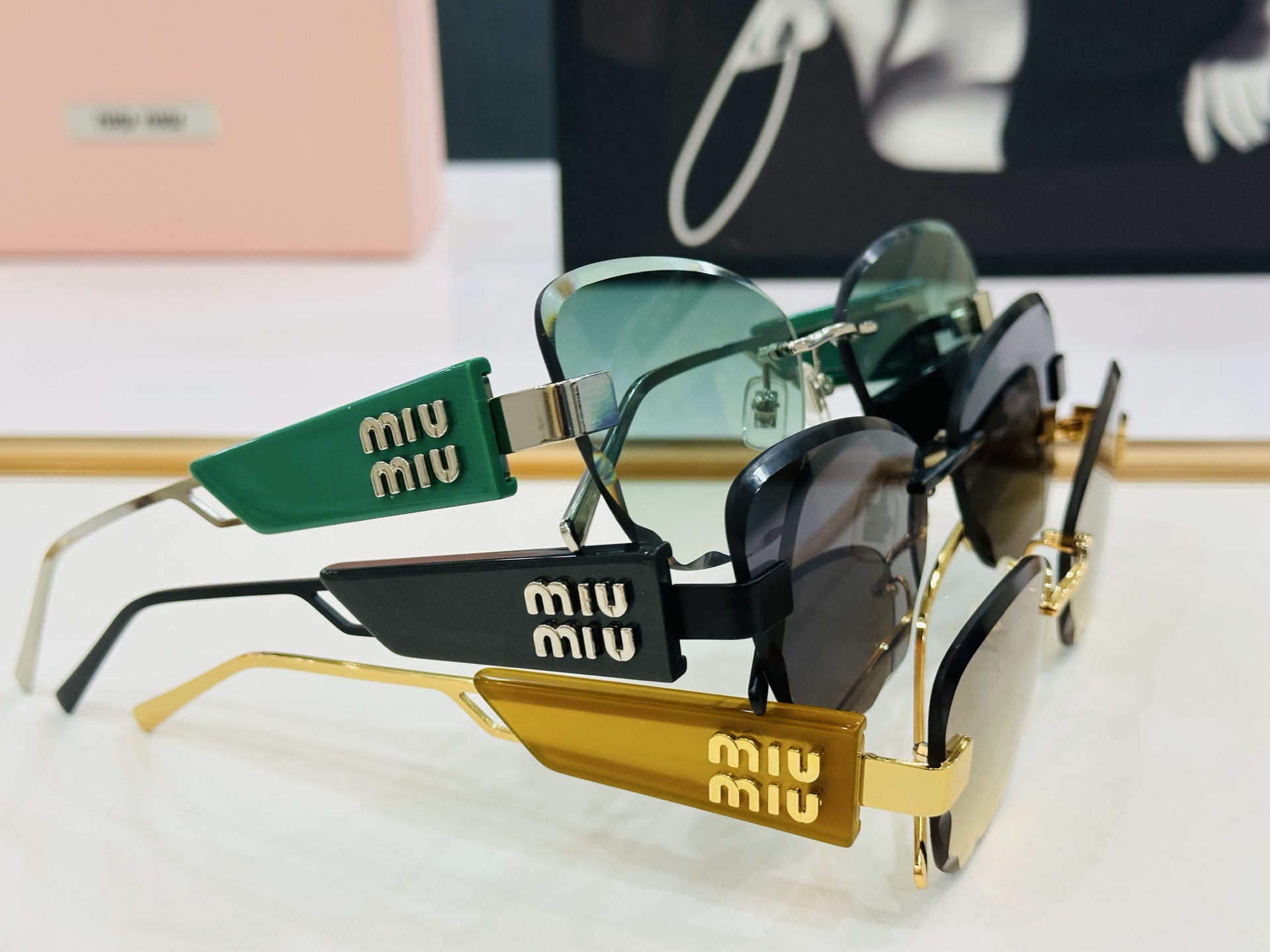 谬家 MU127AV Size：60口16-142  女士太阳眼镜 玫瑰玫瑰 高档 L时尚墨镜潮人强强太