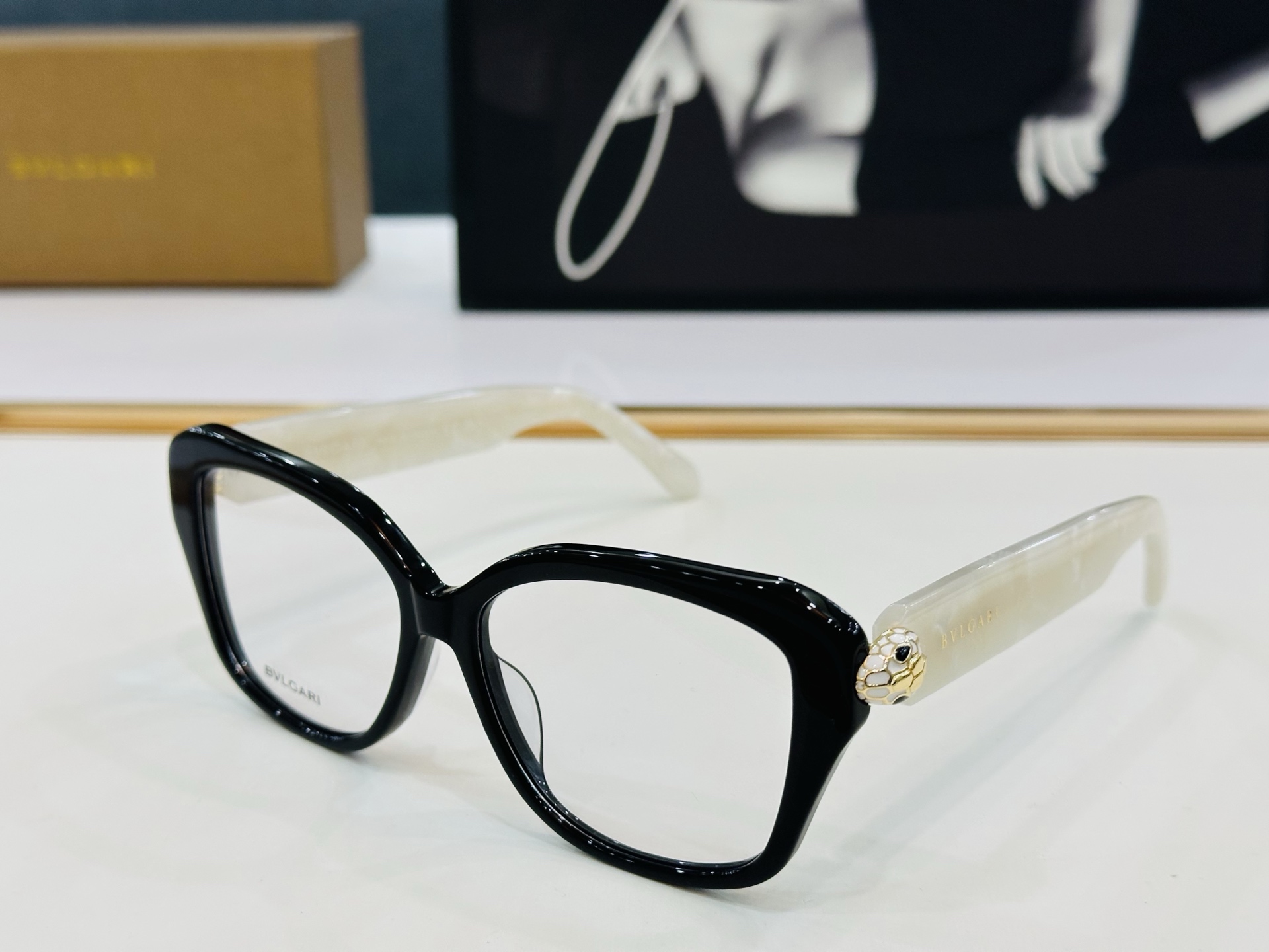 🆕款 官网同售 宝格家 BV50043 👍 Size ：55口15-140 绝对要买😎品质非常完美 C出