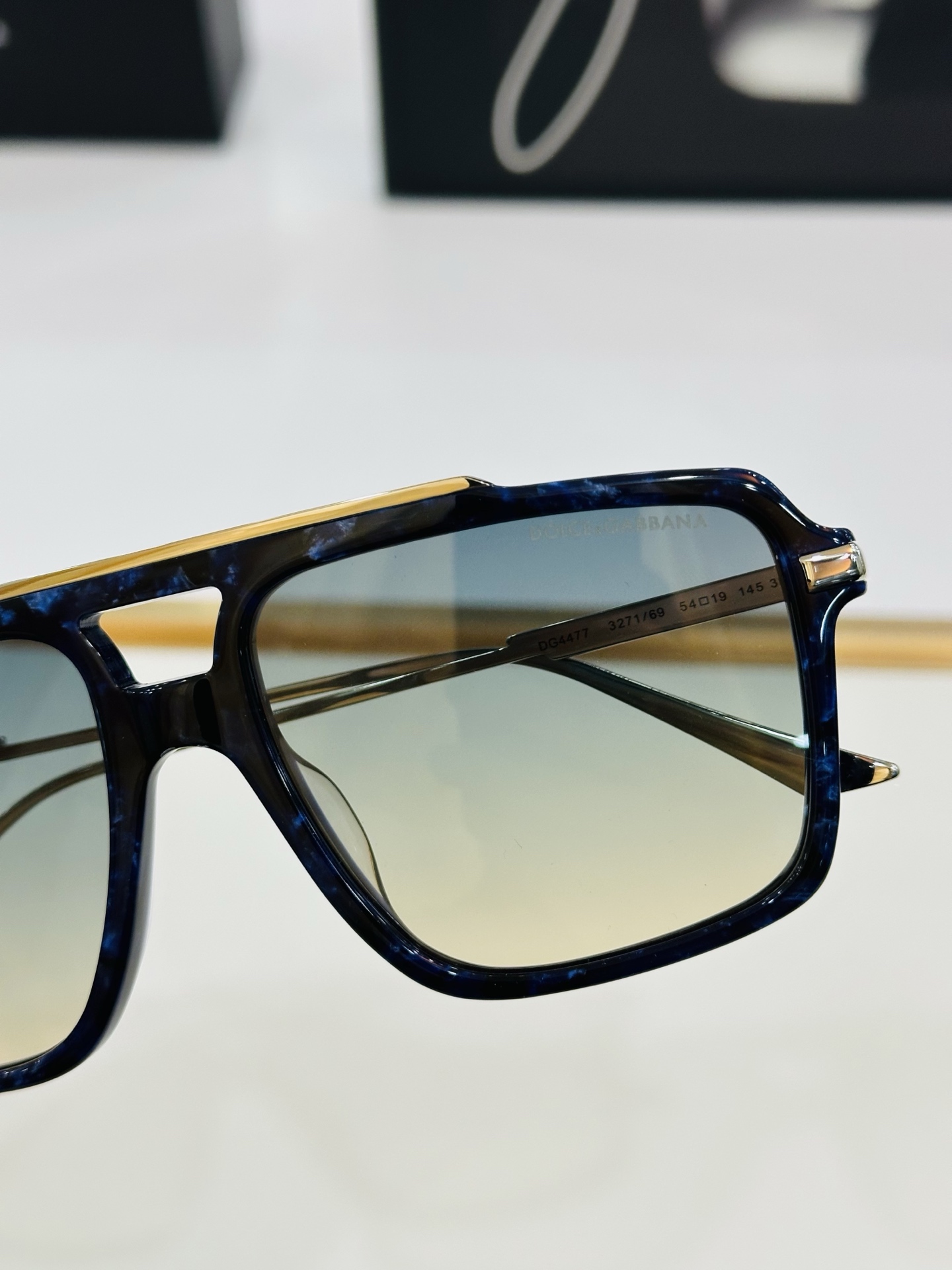 🆕 官网款🔺DOLCE&GABBAN*🔻DG4477 Size：54口19-145  新颖独特🔝🔝C美艳