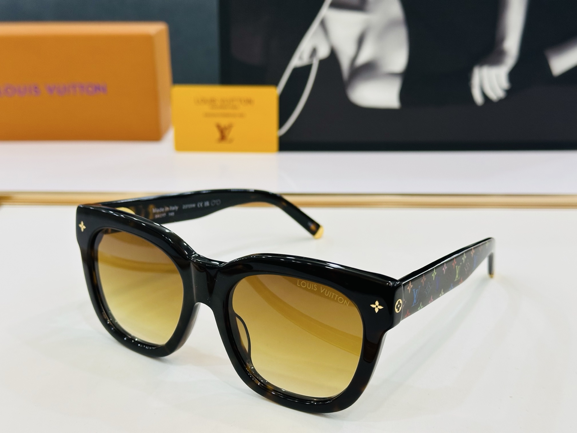 路易家 🎩Z2725W Size：54口17-145  充满活力的 展现独特个性🌟展现大气的你 C高品质