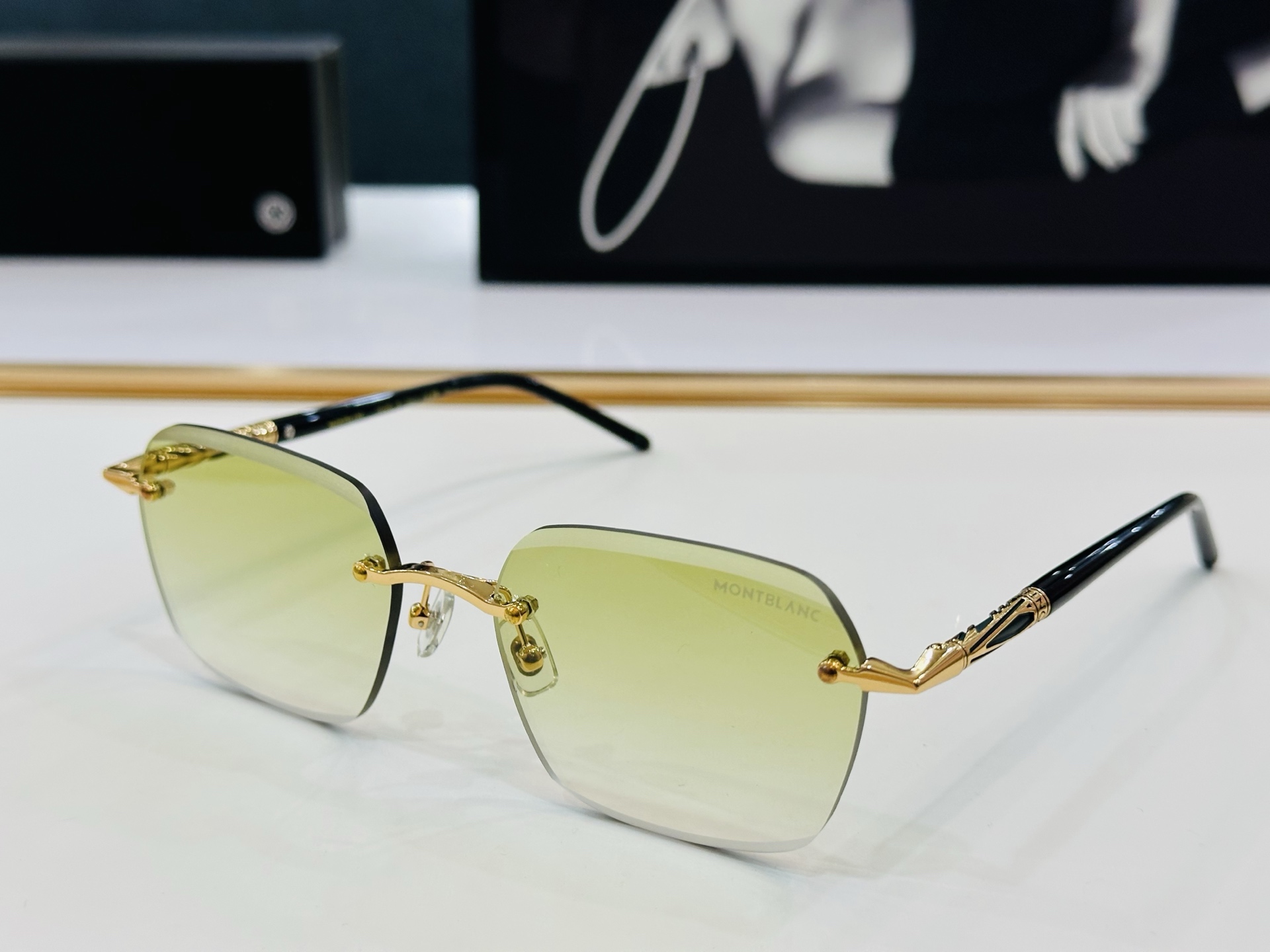 MB0705S Size：56口18-145  🌤万宝龙  非常能彰显一个人的品味品质做工稳实 bm太阳
