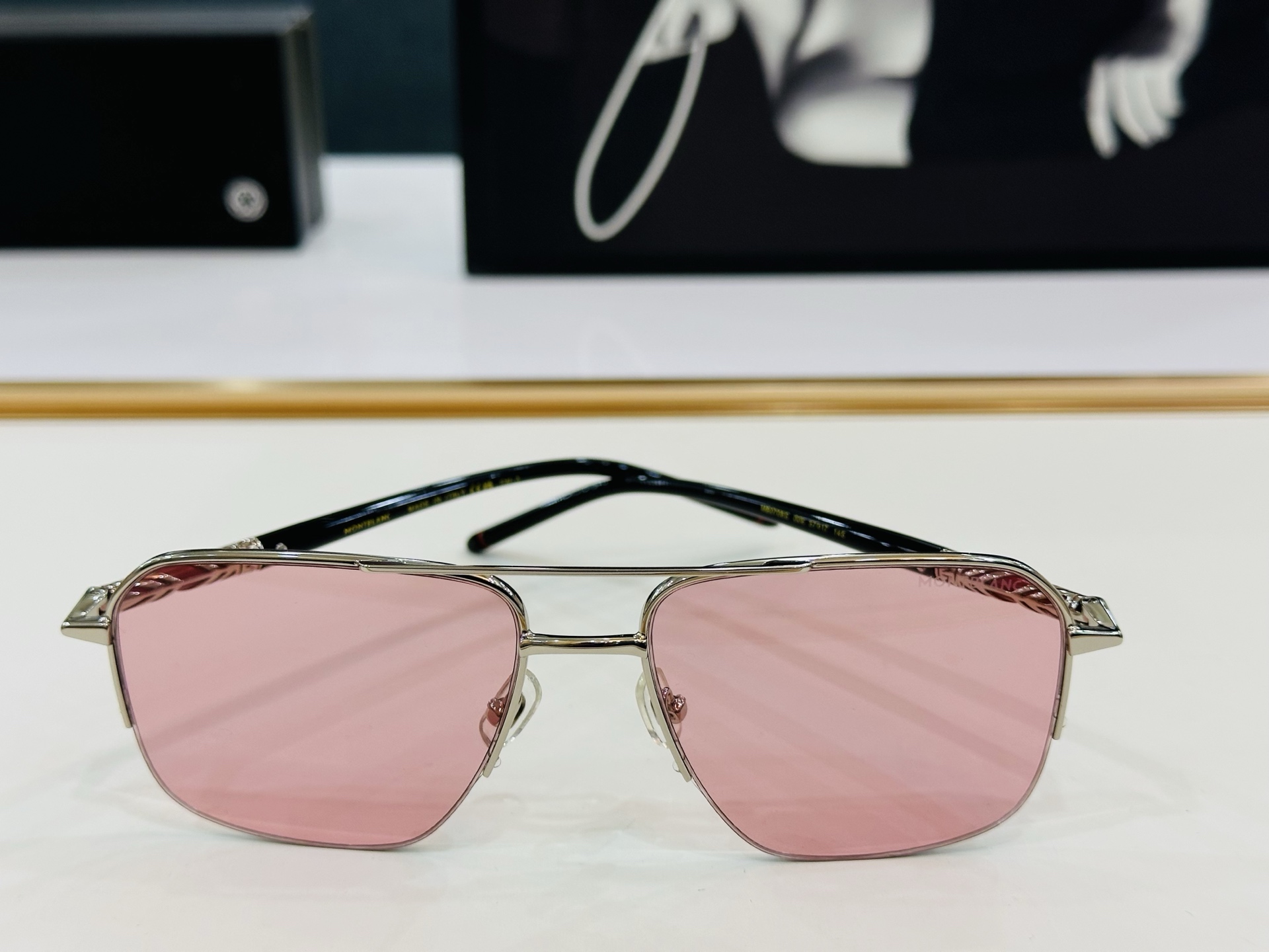 MB0708S Size：57口17-145  🌤万宝龙  非常能彰显一个人的品味品质做工稳实 bm太阳