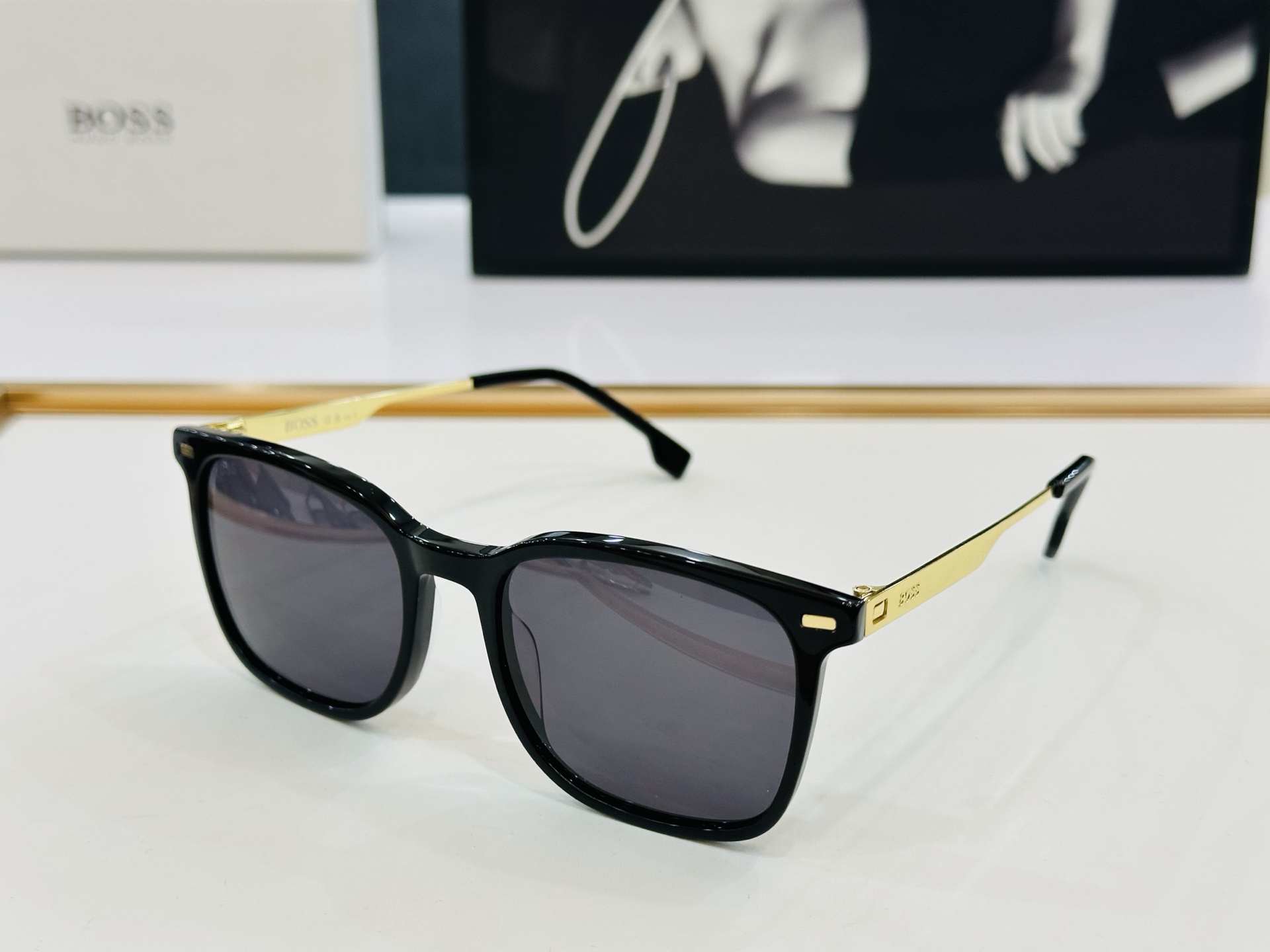 🆕 BOSS 1694/S Size：54口19-150太阳眼镜 🕶🕶高品质 经典不过时框型 C品质优良