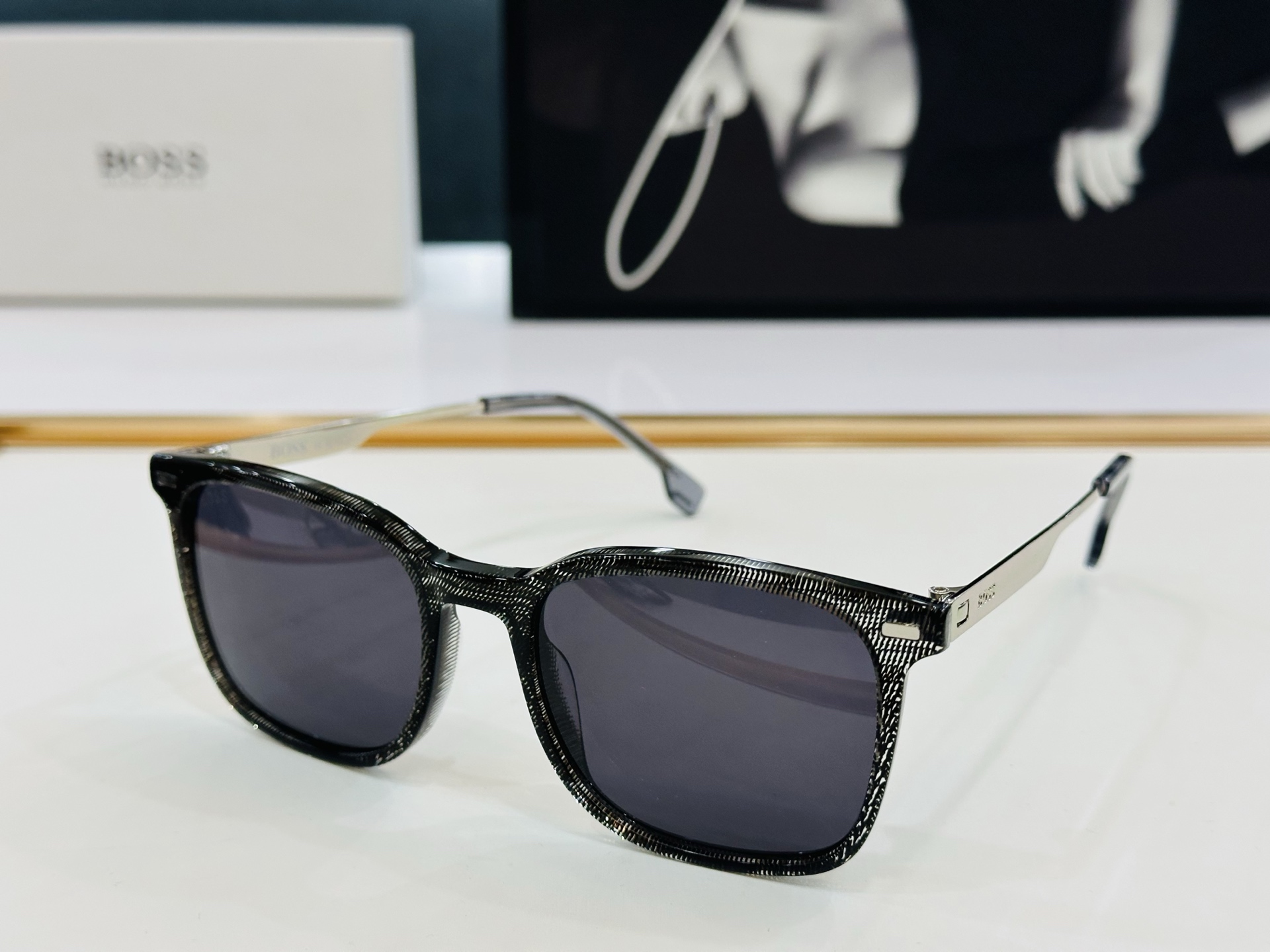 🆕 BOSS 1694/S Size：54口19-150太阳眼镜 🕶🕶高品质 经典不过时框型 C品质优良