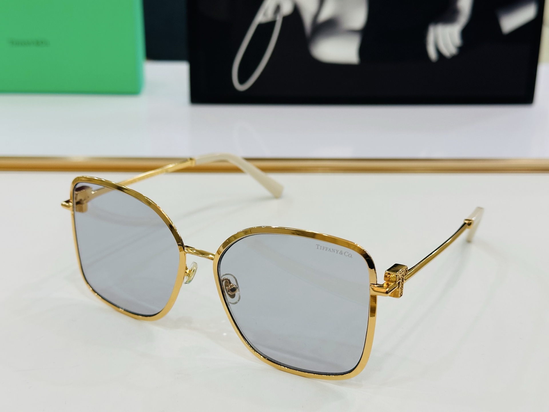 蒂芙家 Tiffany & CO. TF5018  Size：59口16-145 时尚太阳镜架 👍b多色