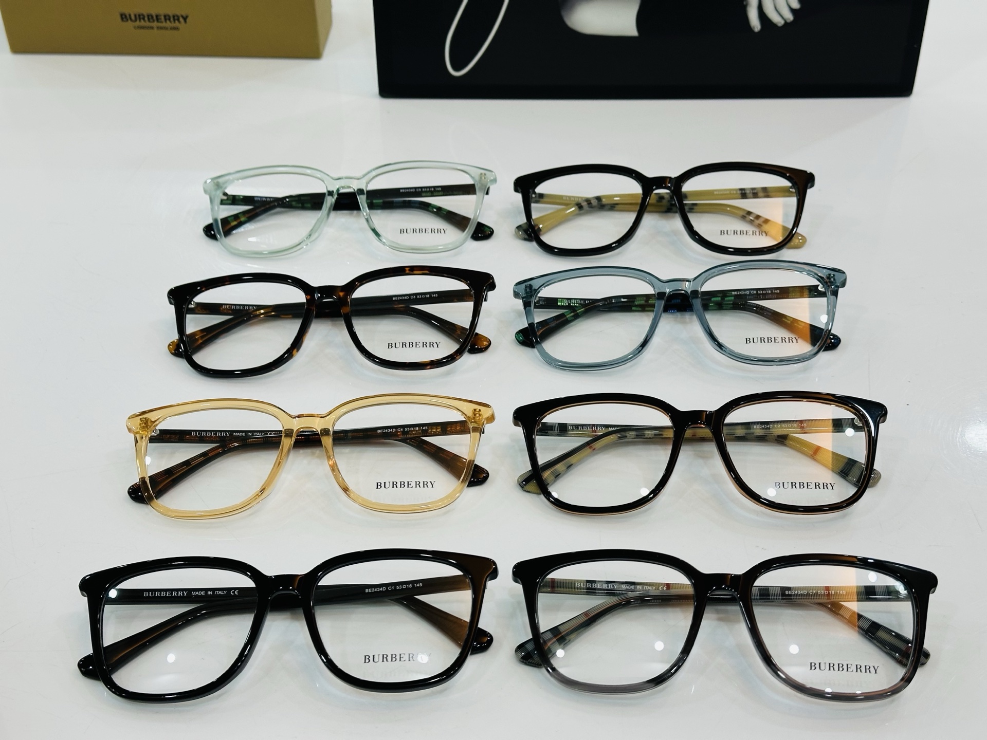 新款 BURBERR*🔻巴家 BE2434   百搭镜架Size：53口18-145 高品质 到货 🌲🌲