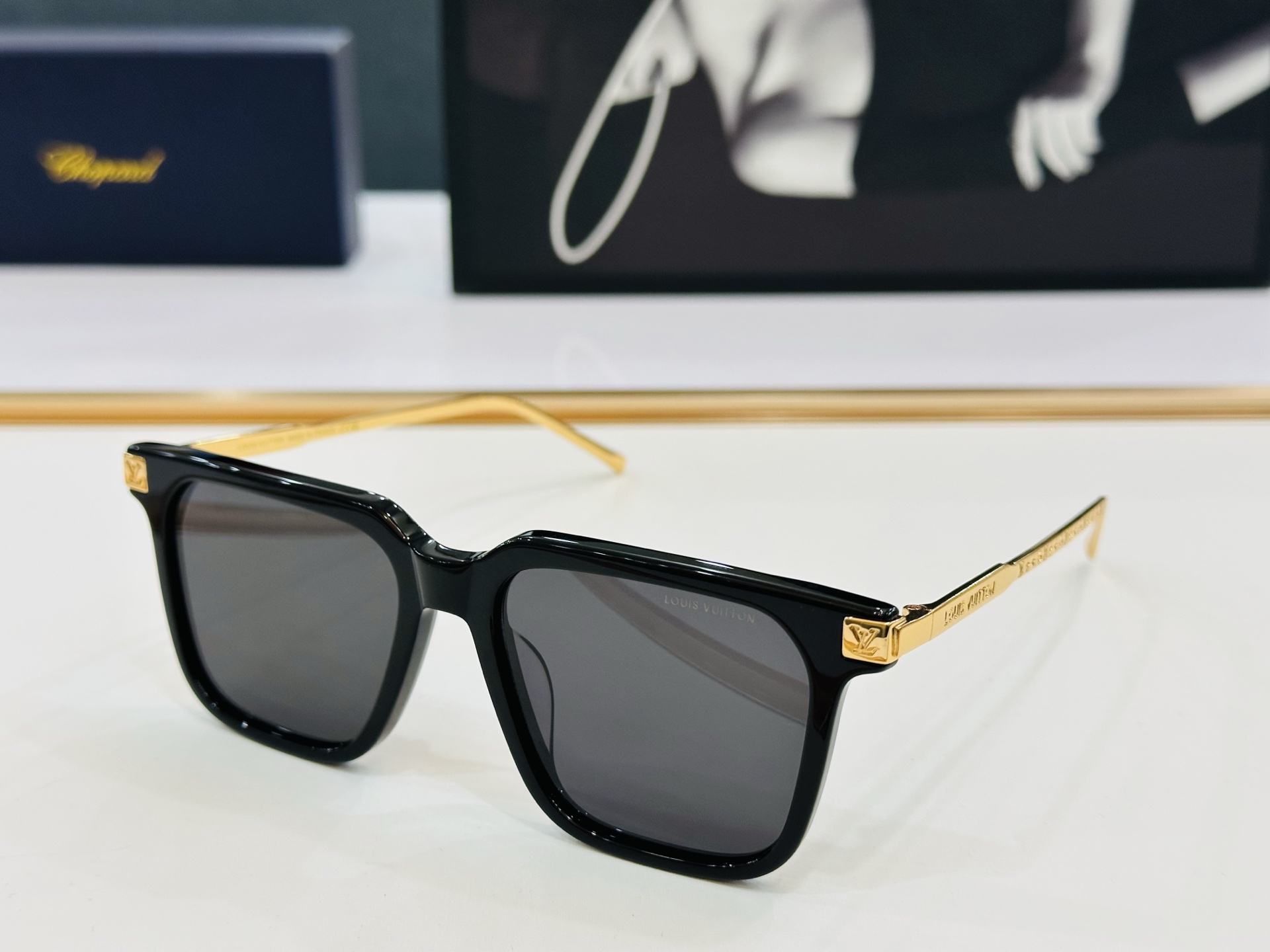 路易家 LOUIS *VUITON 原单高品质 Model Z1826W 高端货 Size：52口17-