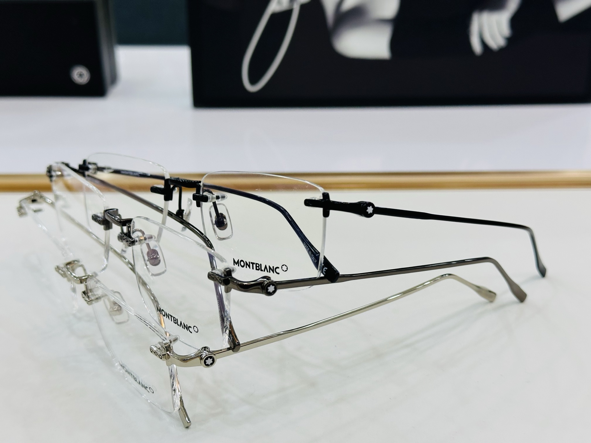官网新品 MONTBLANC 万宝龙 MB0241O Size：54口19-145  做工精良 👍👍L完