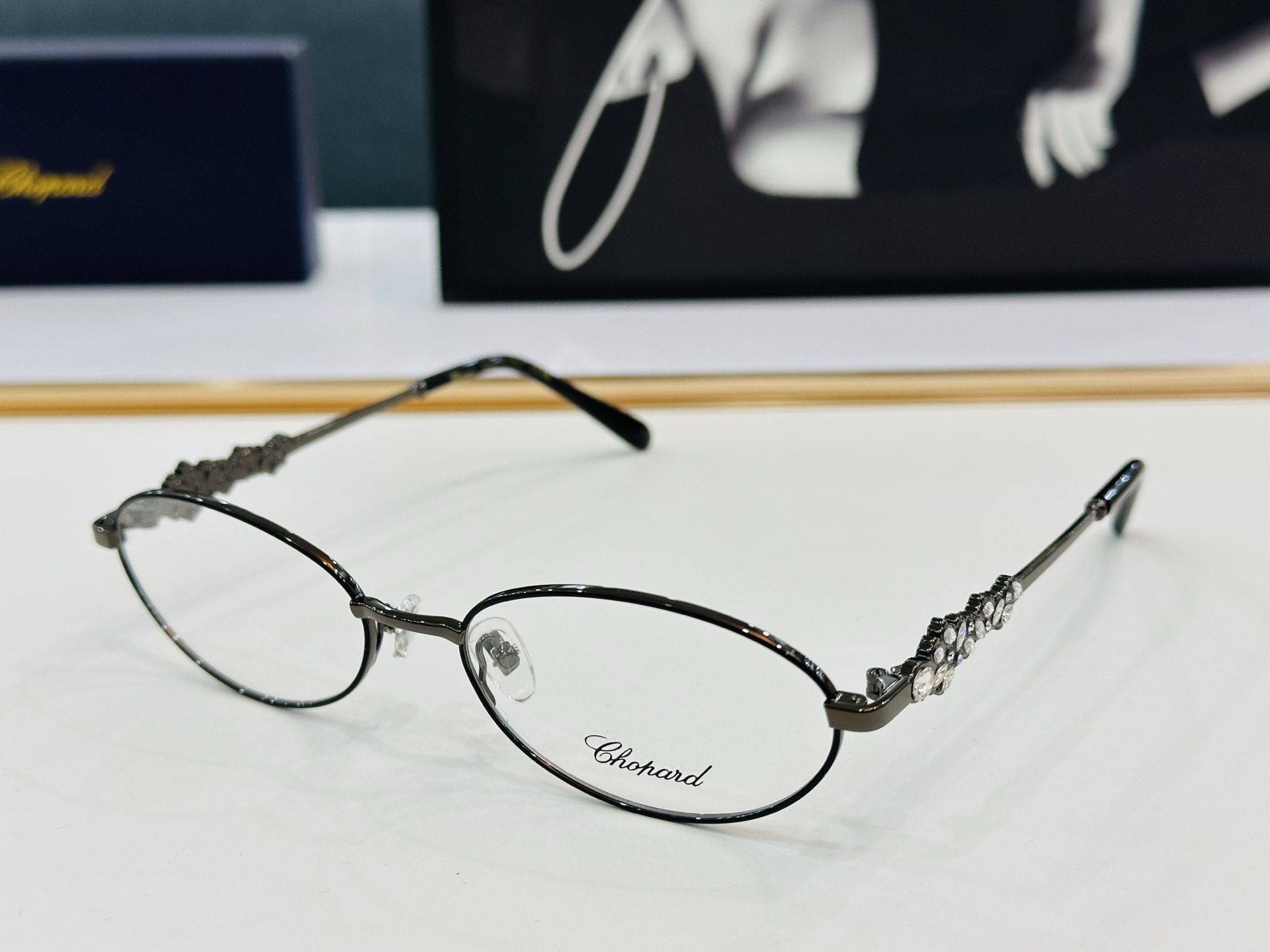 原版 ChoPard肖邦 MODEL SCHG964 Size：56口18-145 以现代时尚的设计风格