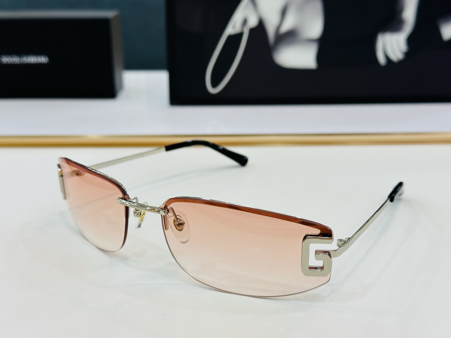 🆕 官网款 🔺DOLCE&GABBAN*🔻DG468S Size：69口15-120  新颖独特🔝🔝F 