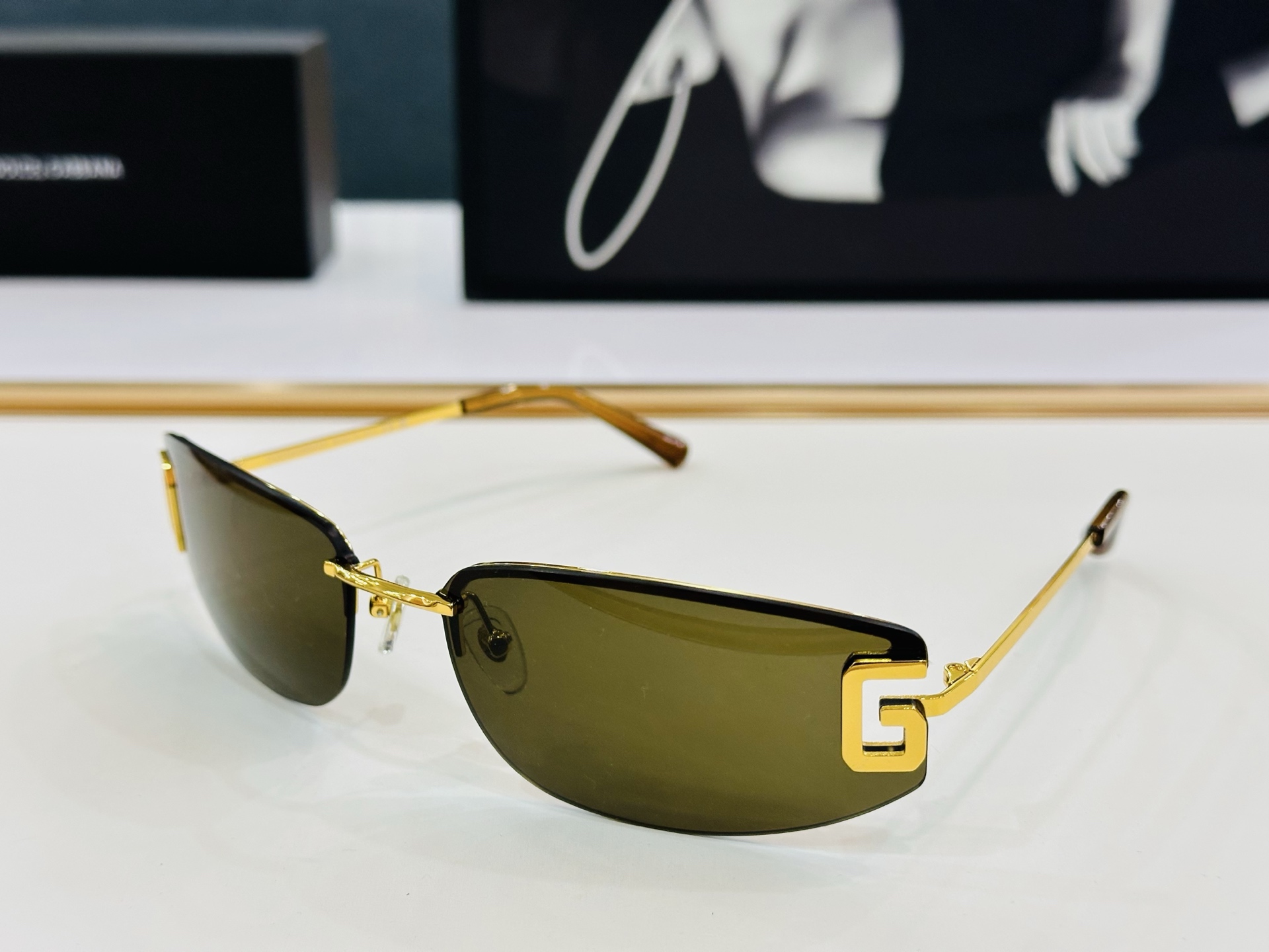 🆕 官网款 🔺DOLCE&GABBAN*🔻DG468S Size：69口15-120  新颖独特🔝🔝F 