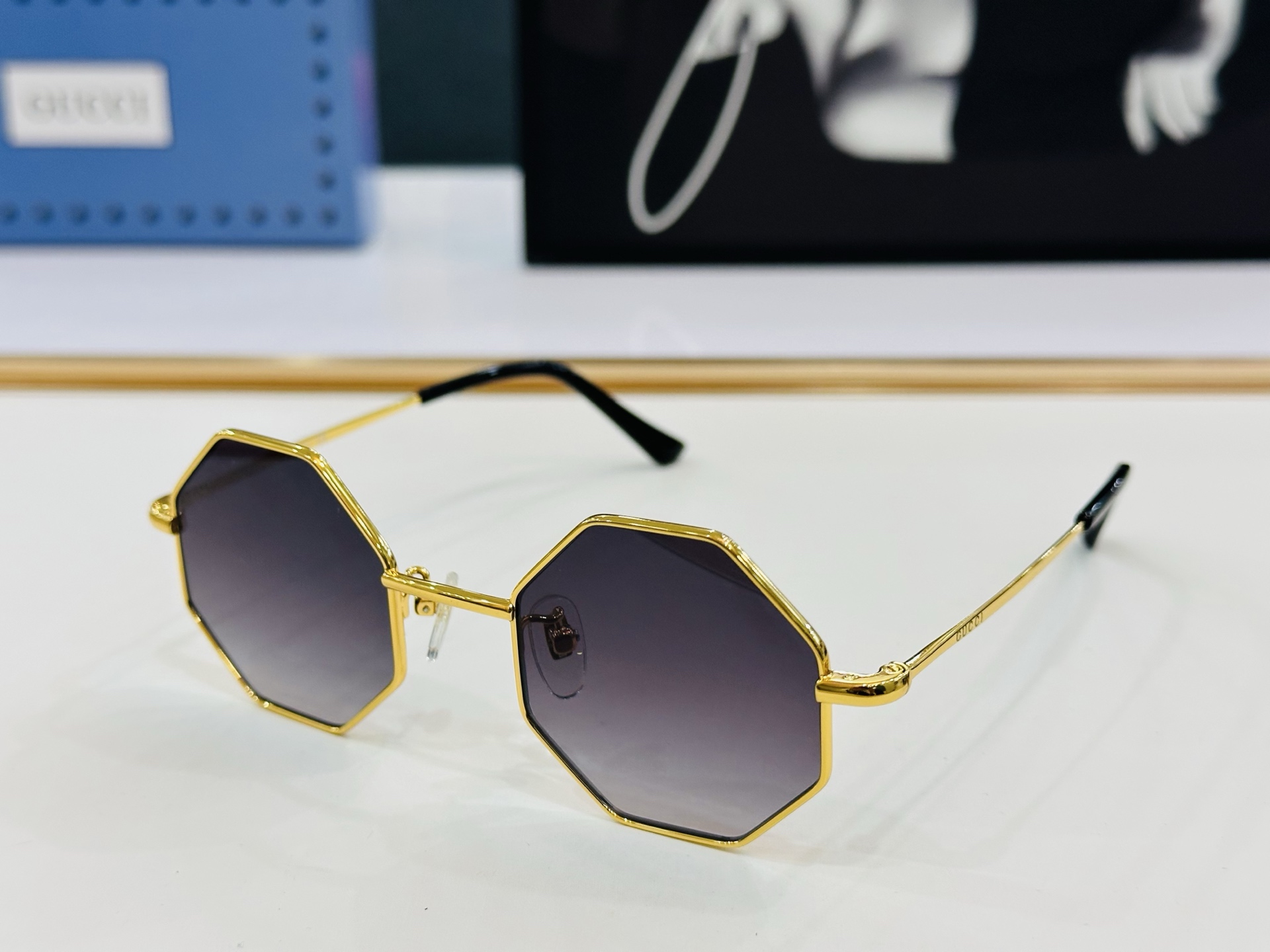 GUCC* 古家 GG1814S 🐝🐝系列 Size：43口23-140   🍁🍁 F超绝品质太阳镜 。