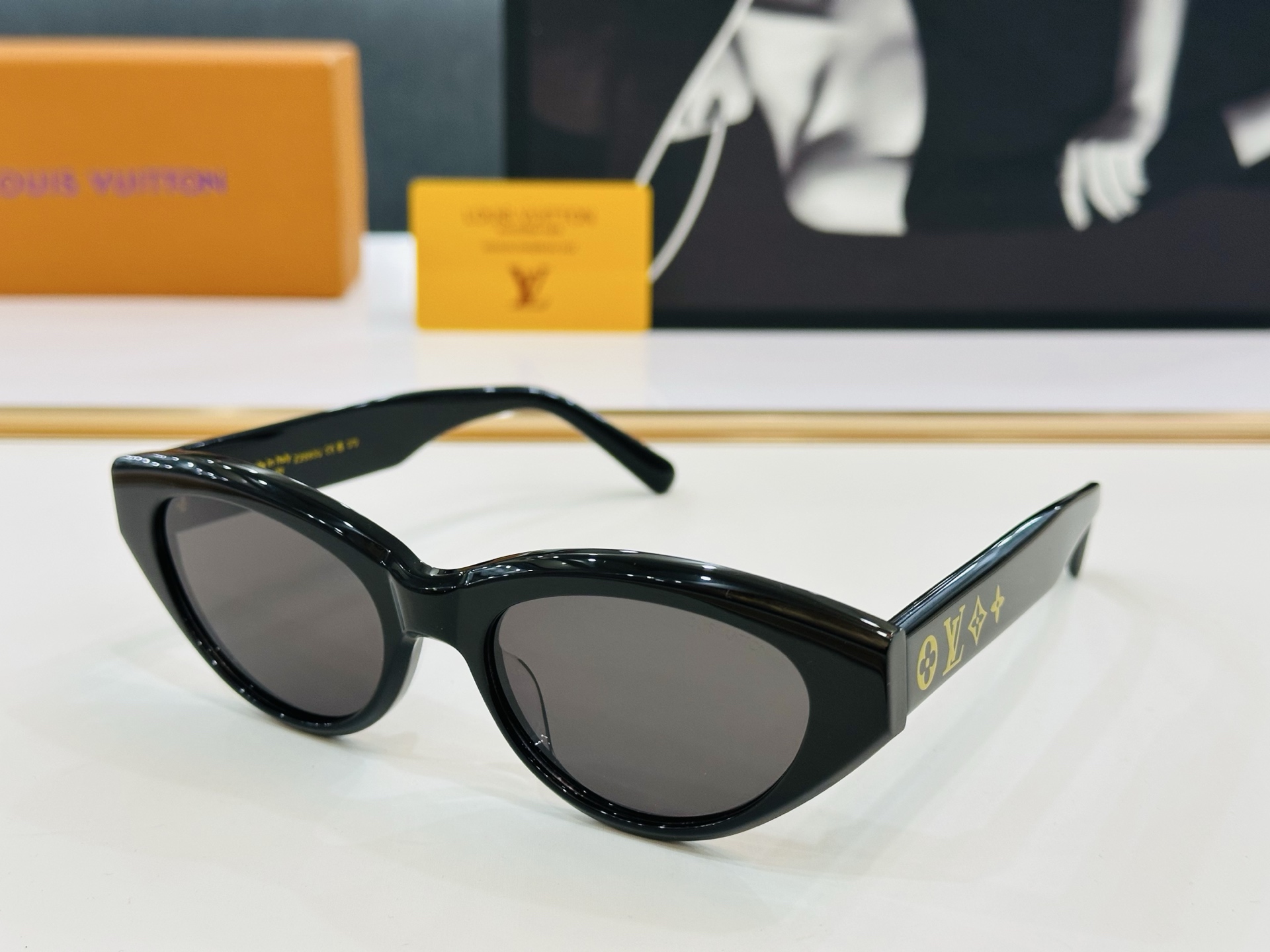路易家 🎩Z2650U Size：54口19-150 充满活力的 展现独特个性🌟展现大气的你 qj高品质