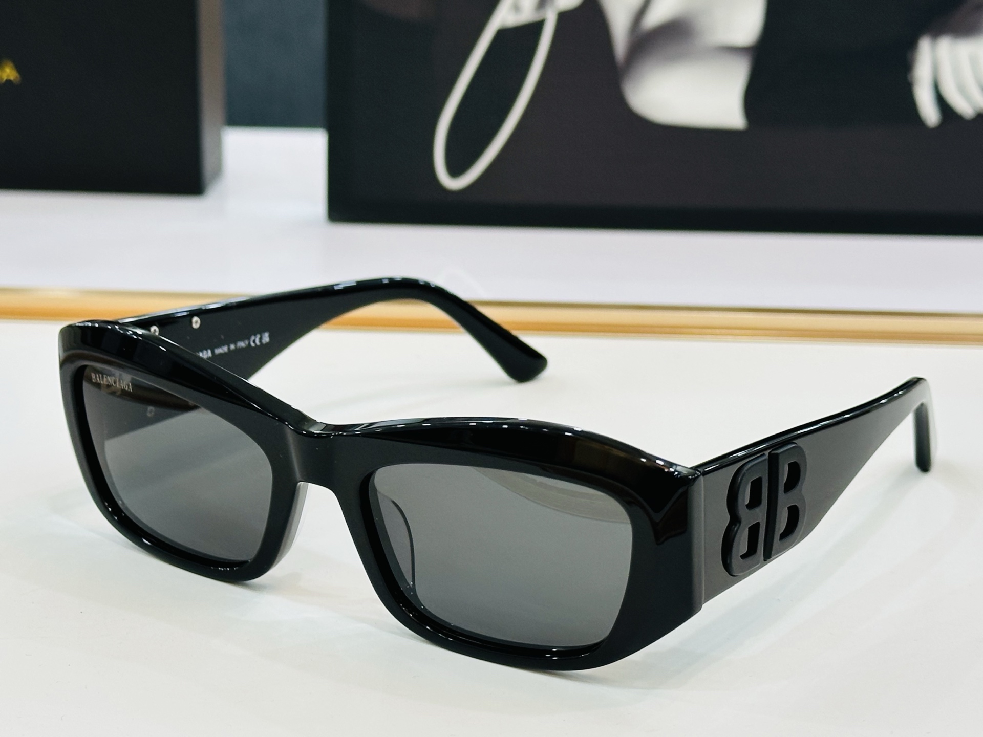 BALENCIAGA巴黎世家 BB0397SK Size：55口20-145 超级百搭造型 FD百搭时尚