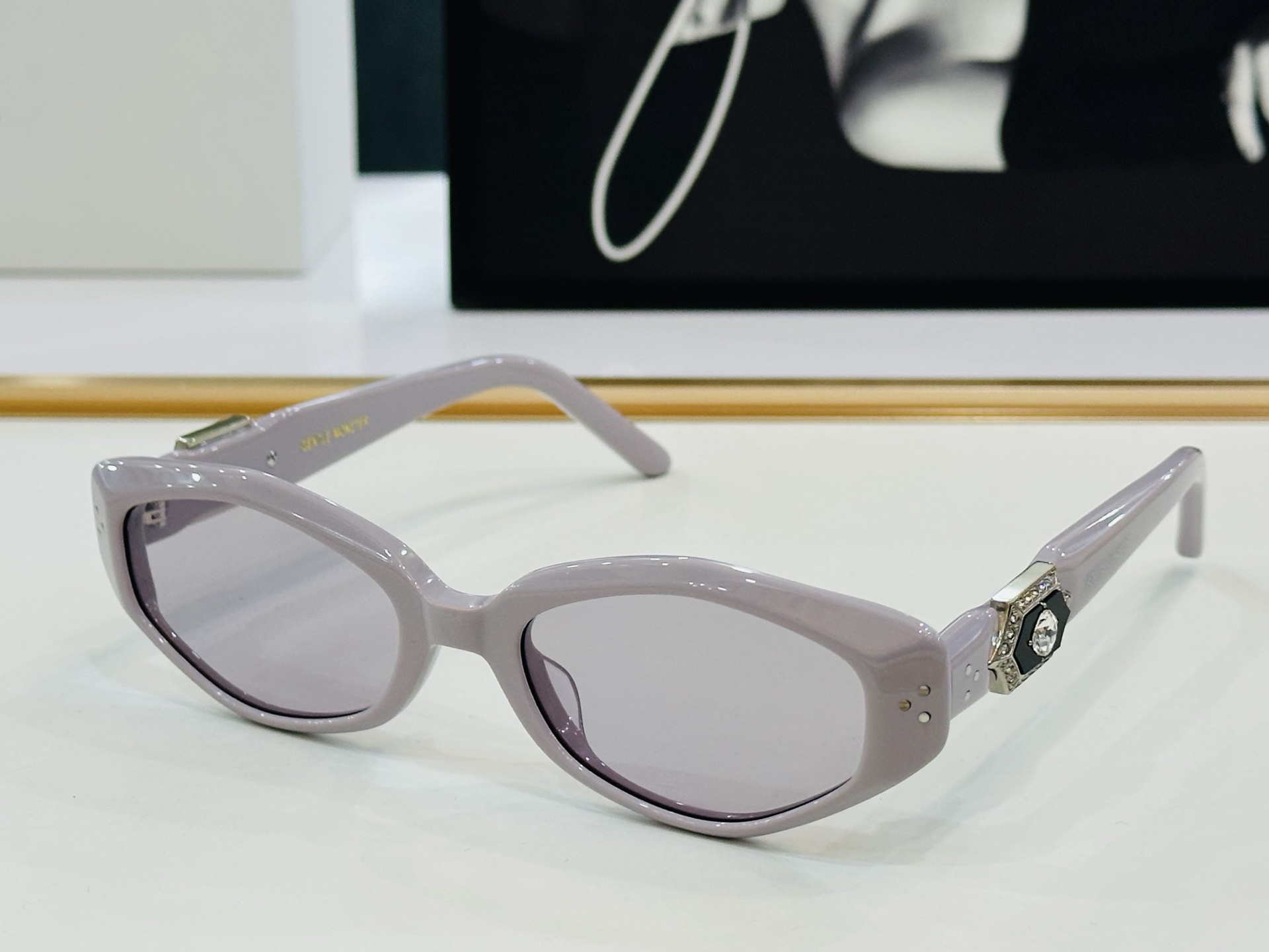 原版官网 GM的墨镜 VEGAX  太好看爆了🕶️ b又推出这款 Size：55口20-145 超大气百