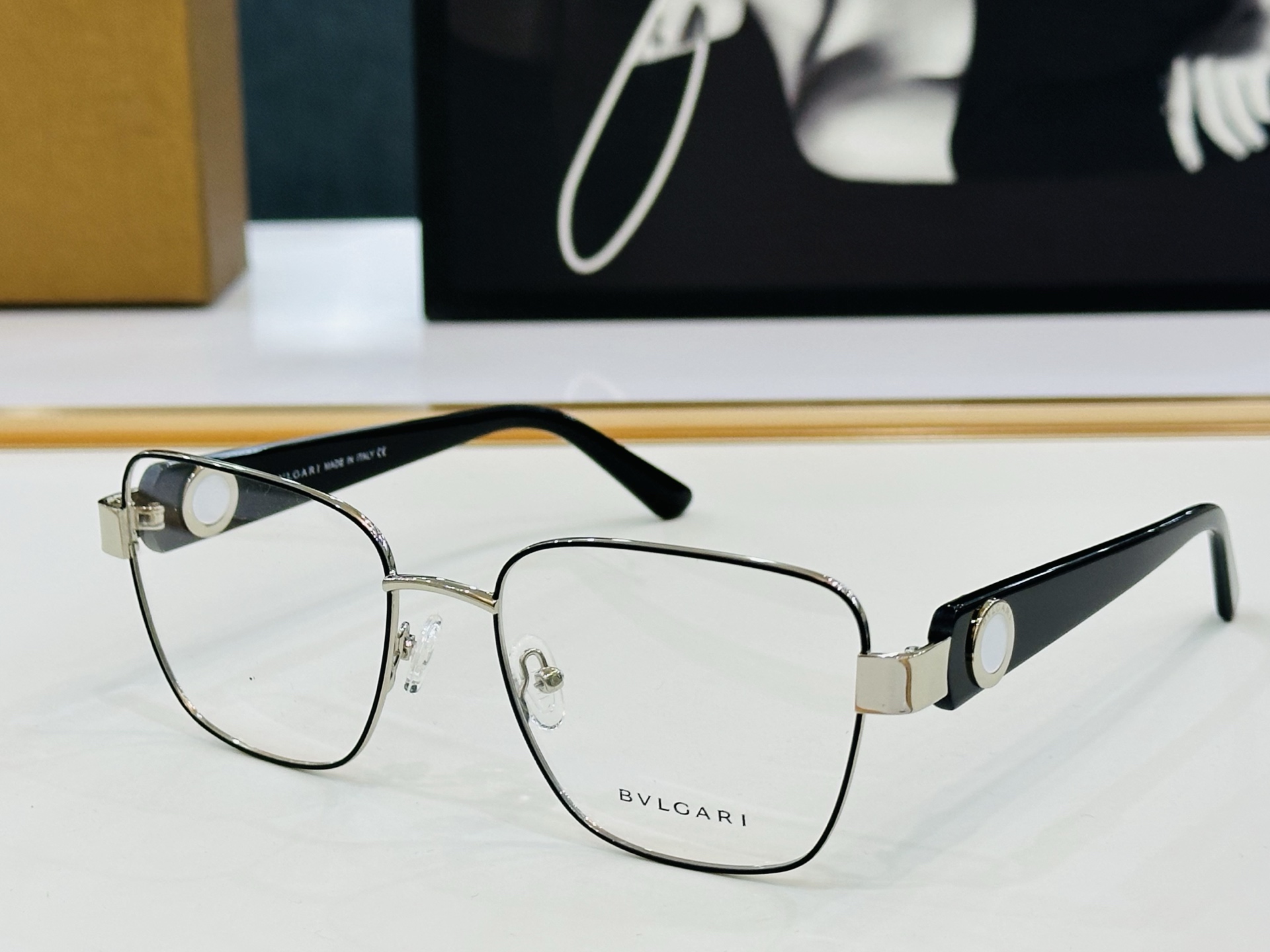 🆕款 官网同售 宝格家 BV6007 👍 Size ：55口18-140 绝对要买😎品质非常完美 L出街
