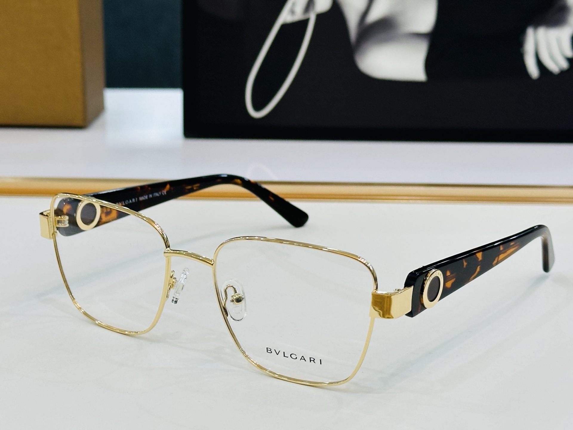 🆕款 官网同售 宝格家 BV6007 👍 Size ：55口18-140 绝对要买😎品质非常完美 L出街