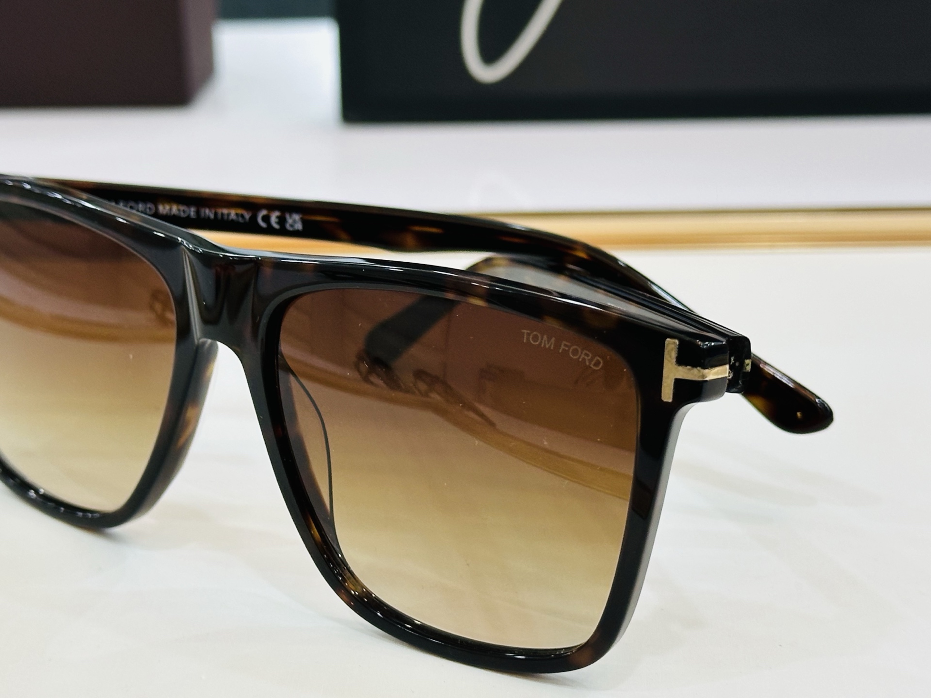 🔺TOM FOR*🔻 汤姆家 官网新款 FT0832 Size：58口16-145 经典时尚 🔝🔝L采用