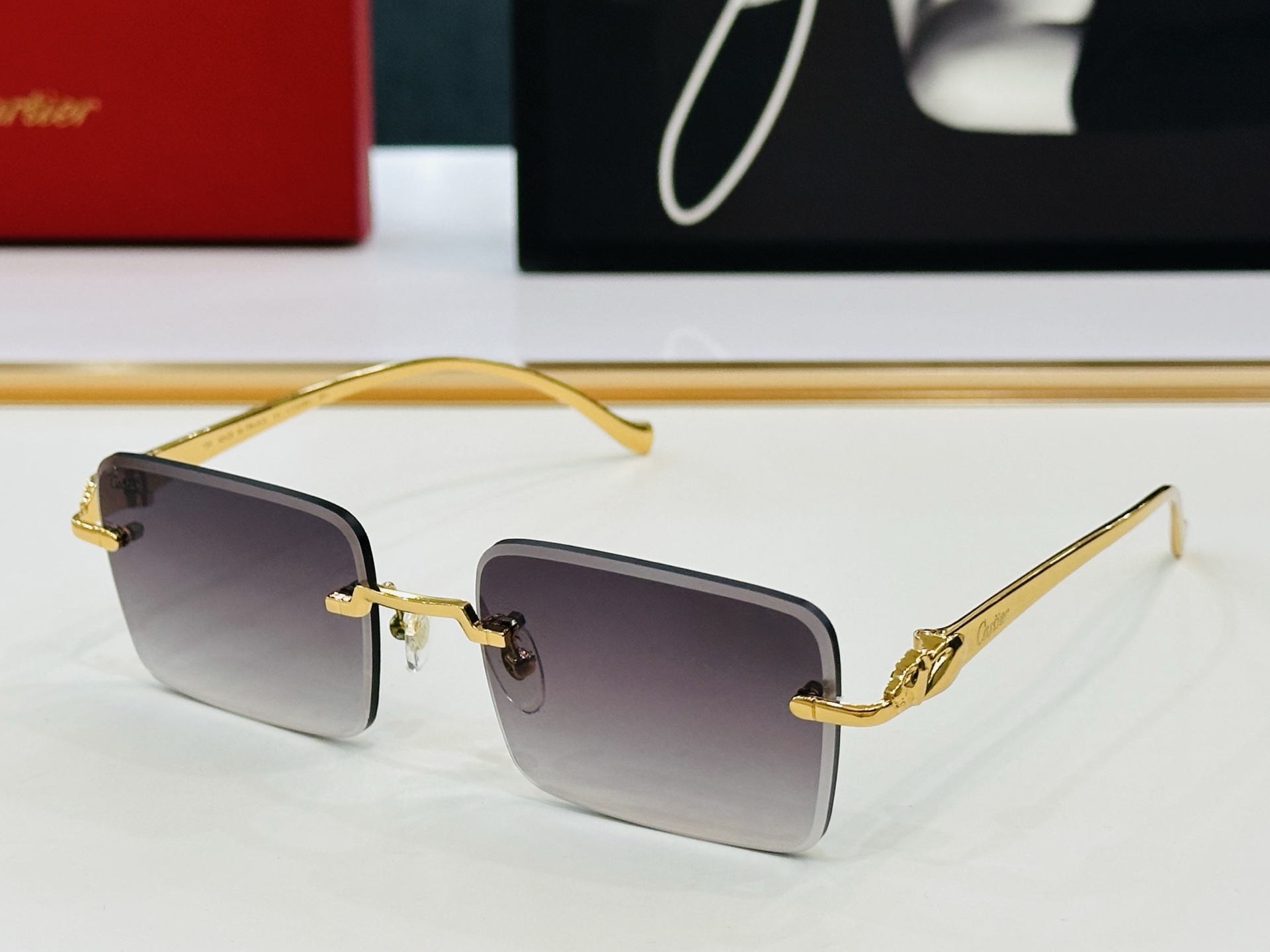 🆕 原版Cartie* 卡家 官网经典款 太阳镜 CT0058O Size：55口19-130 电镀工艺