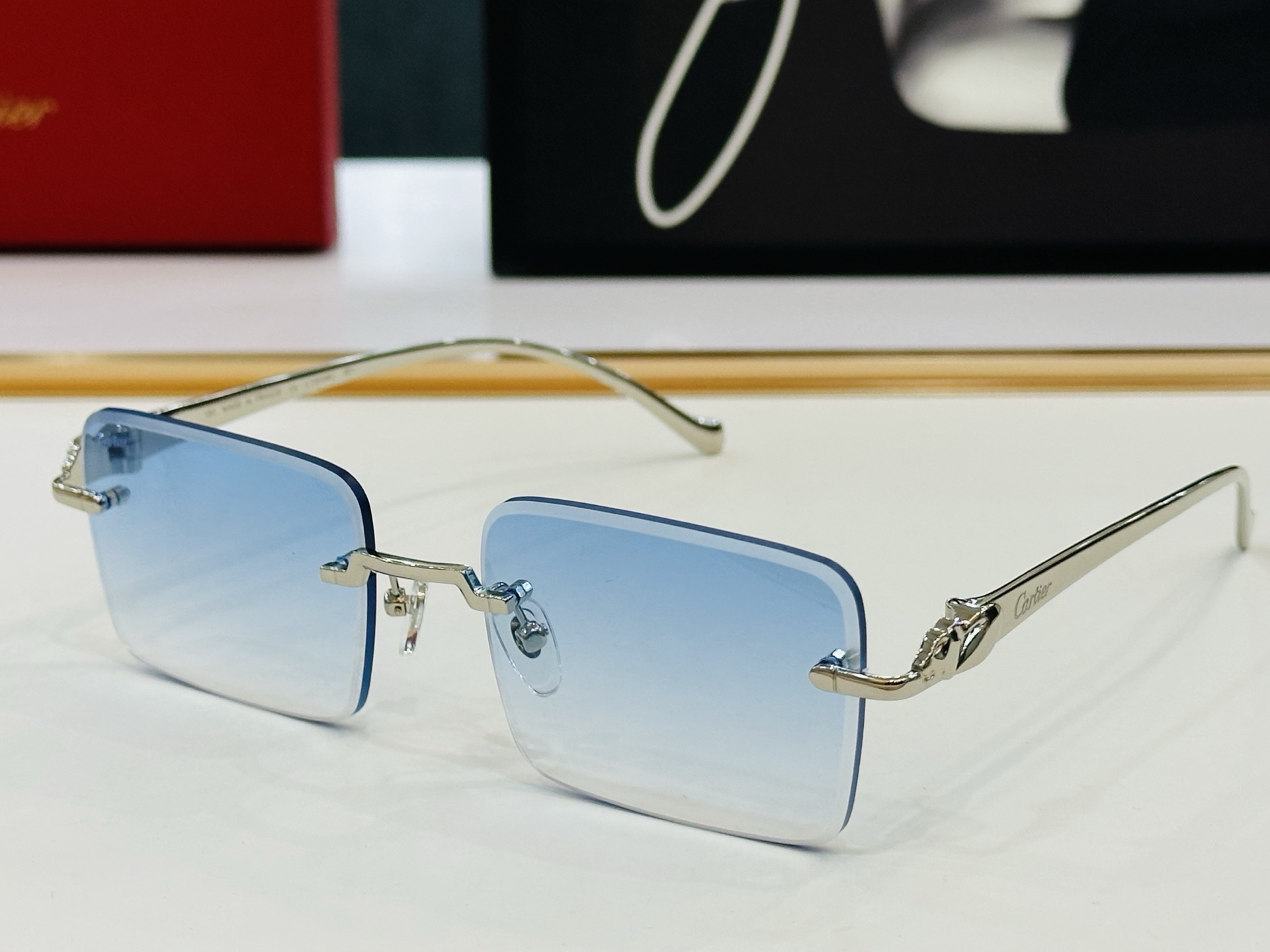 🆕 原版Cartie* 卡家 官网经典款 太阳镜 CT0058O Size：55口19-130 电镀工艺