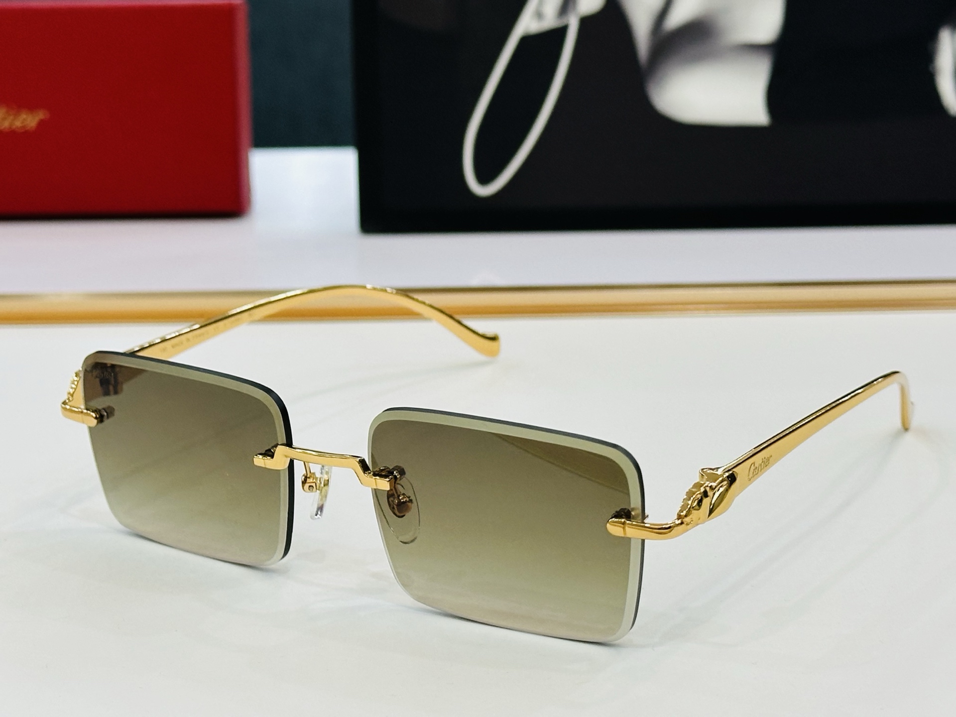 🆕 原版Cartie* 卡家 官网经典款 太阳镜 CT0058O Size：55口19-130 电镀工艺