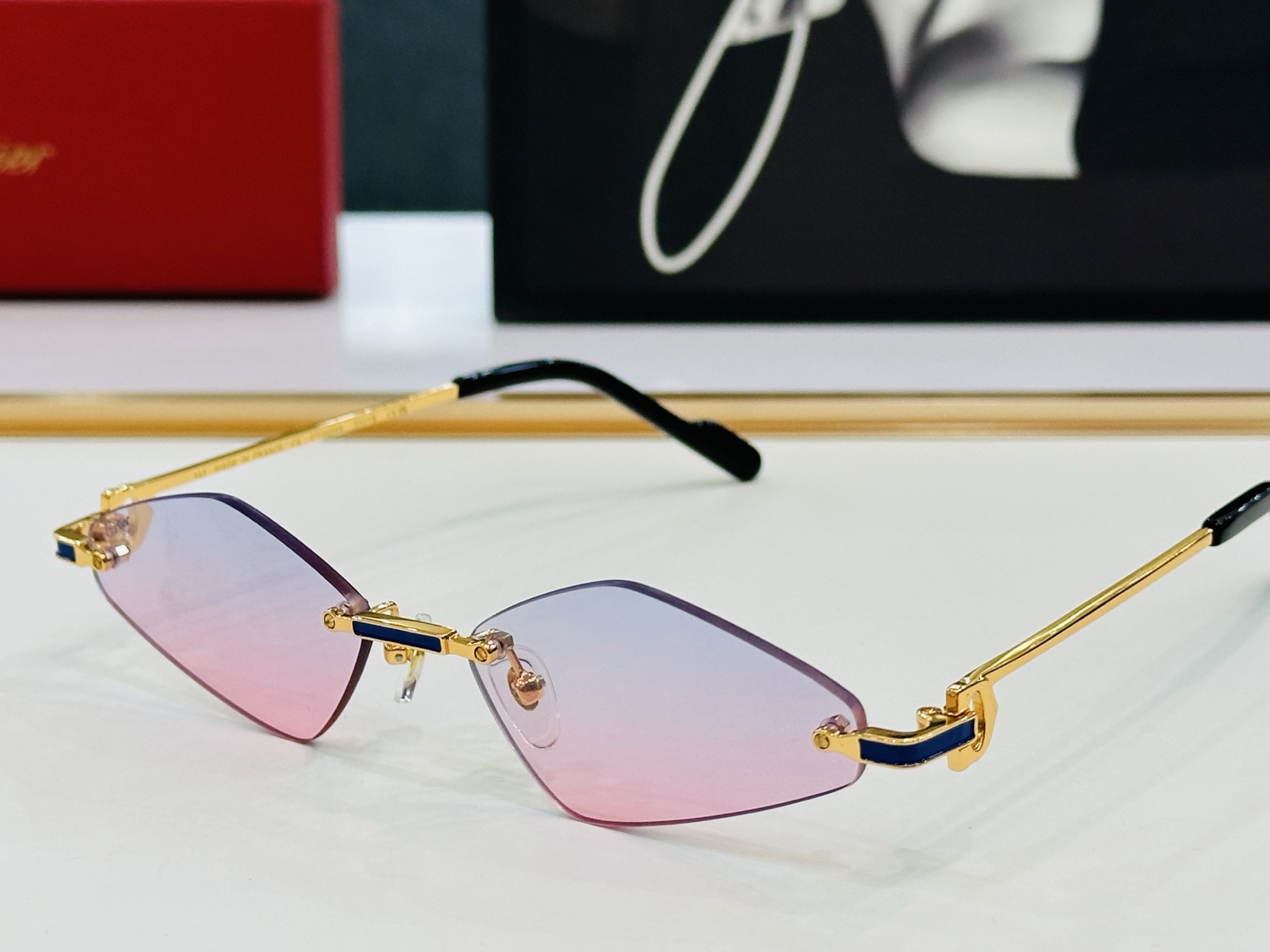 🆕 原版Cartie* 卡家 官网经典款 太阳镜 CT0659S Size：56口17-143  电镀工