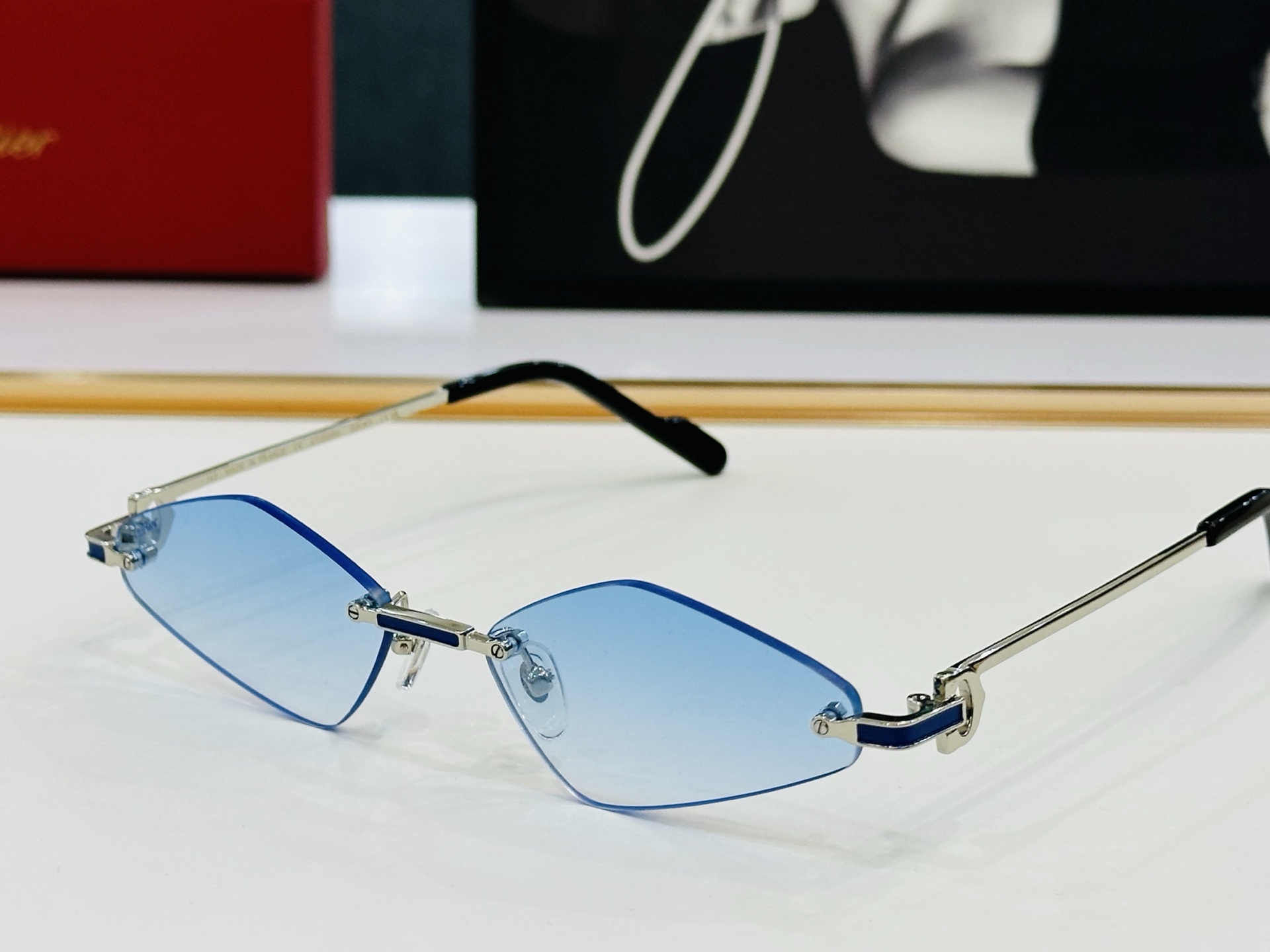 🆕 原版Cartie* 卡家 官网经典款 太阳镜 CT0659S Size：56口17-143  电镀工