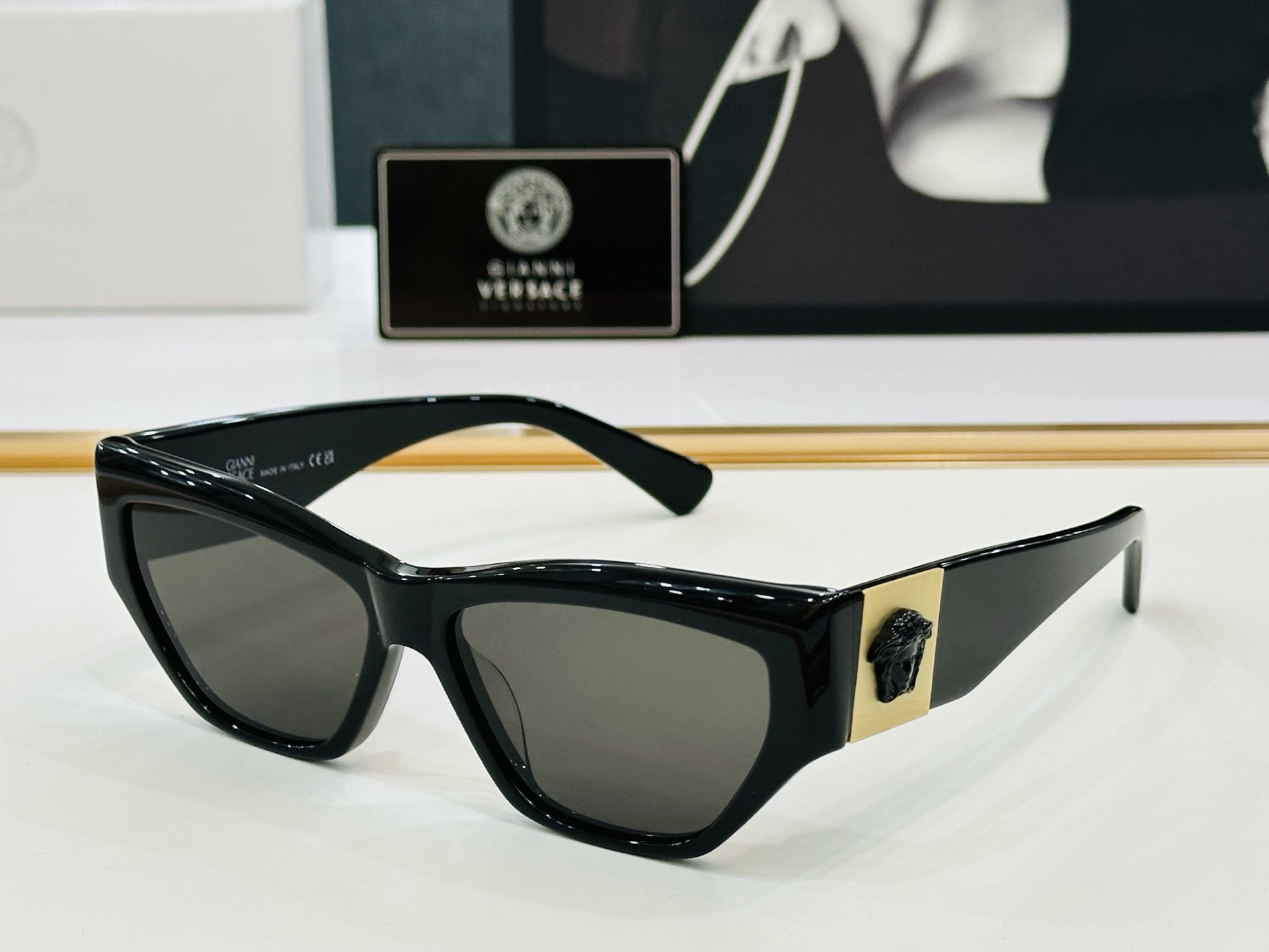 🎉🎉范思家 VERSACE✨VE S89 Size：55口16-145 ✨L有范 